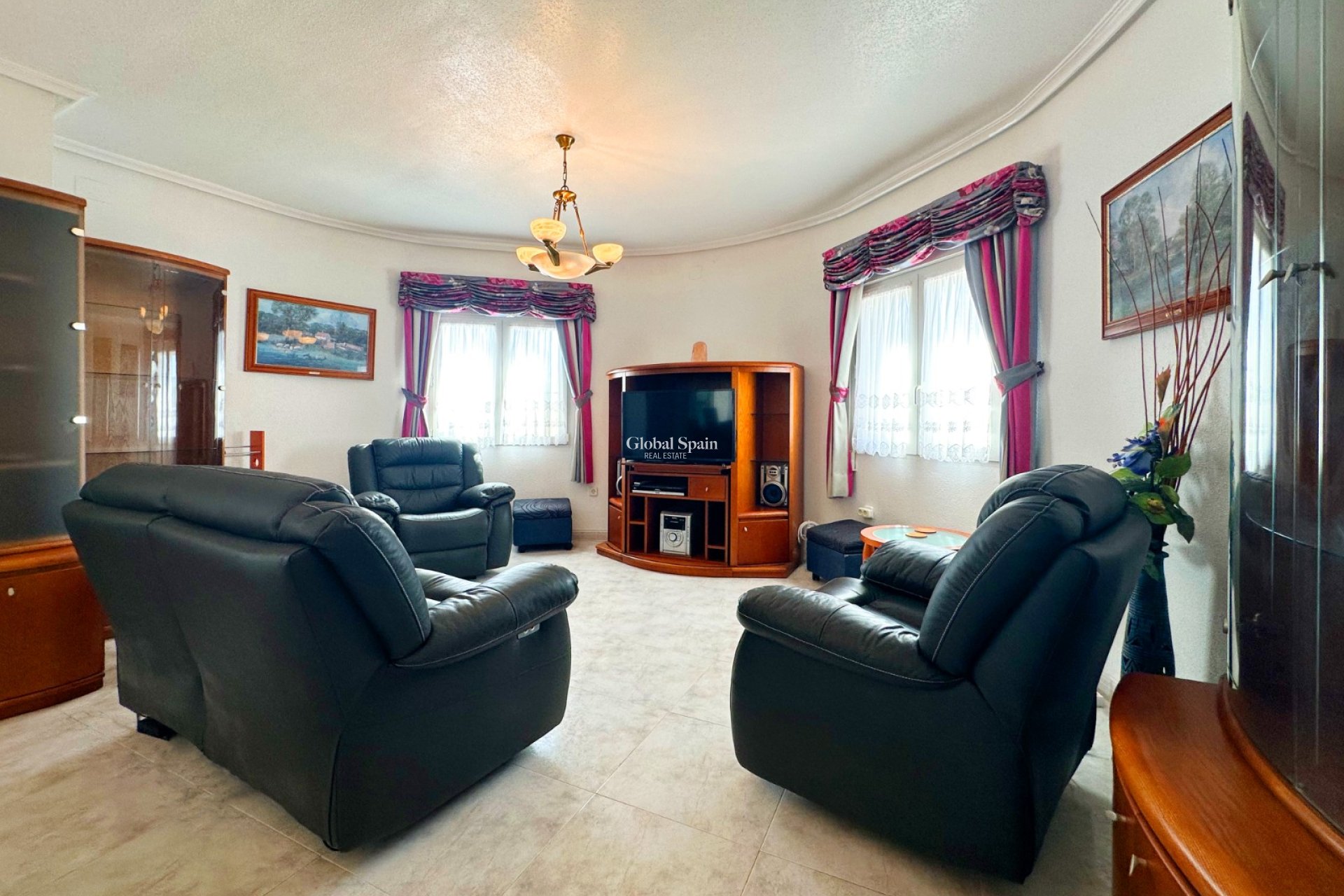 Resale - VILLA -
ORIHUELA COSTA - Costa Blanca