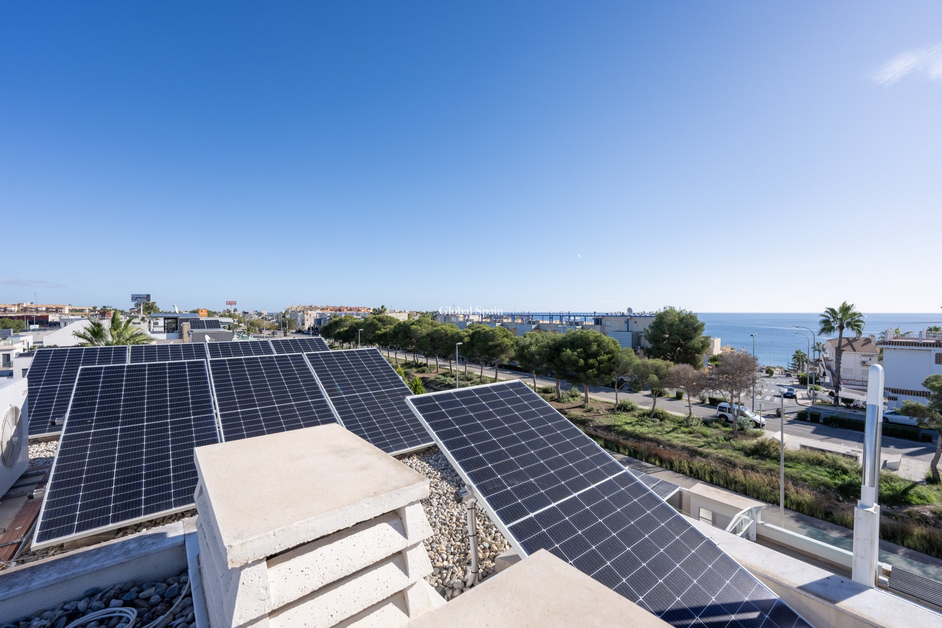 Resale - VILLA -
ORIHUELA COSTA - Costa Blanca