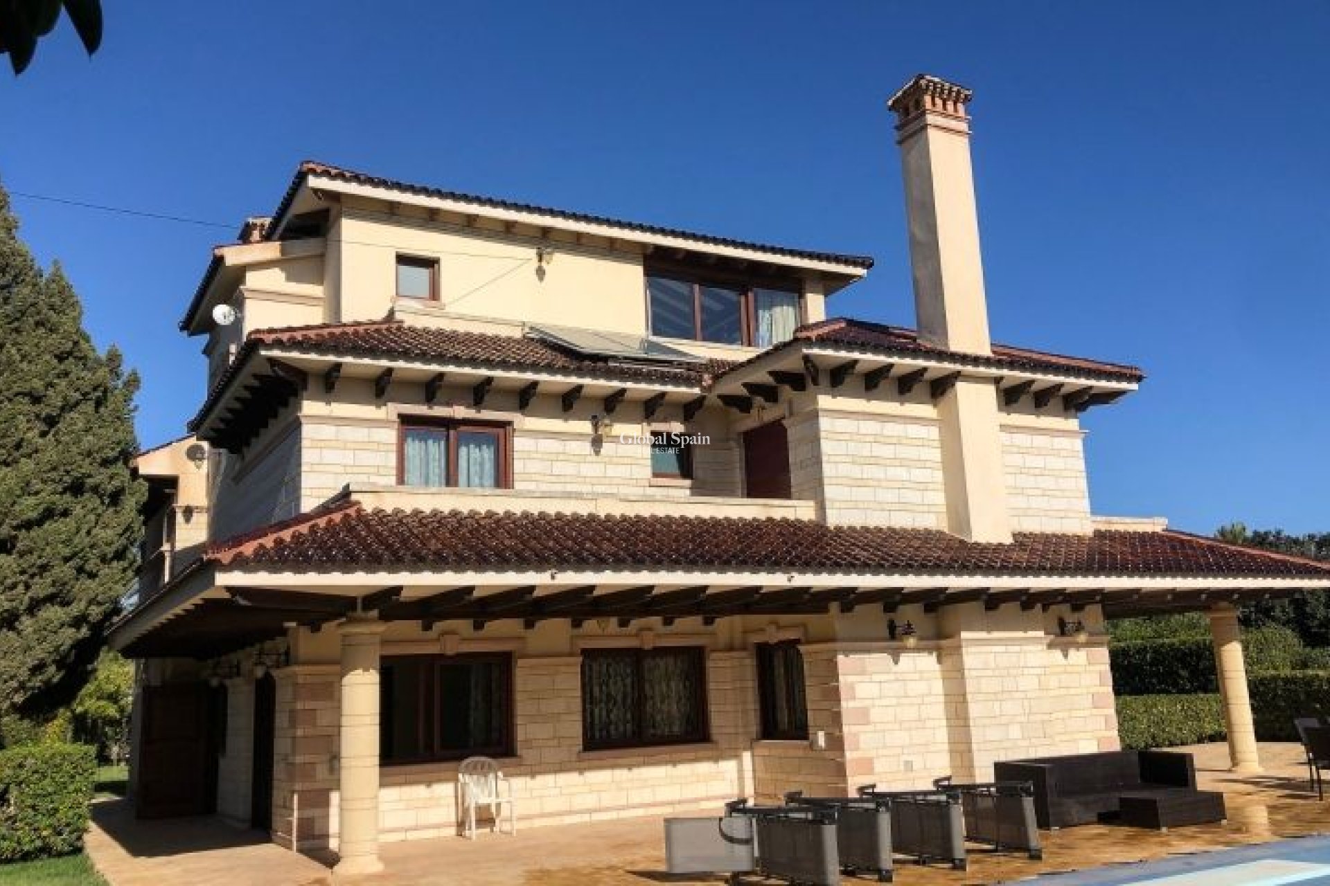 Resale - VILLA -
ORIHUELA COSTA - Costa Blanca