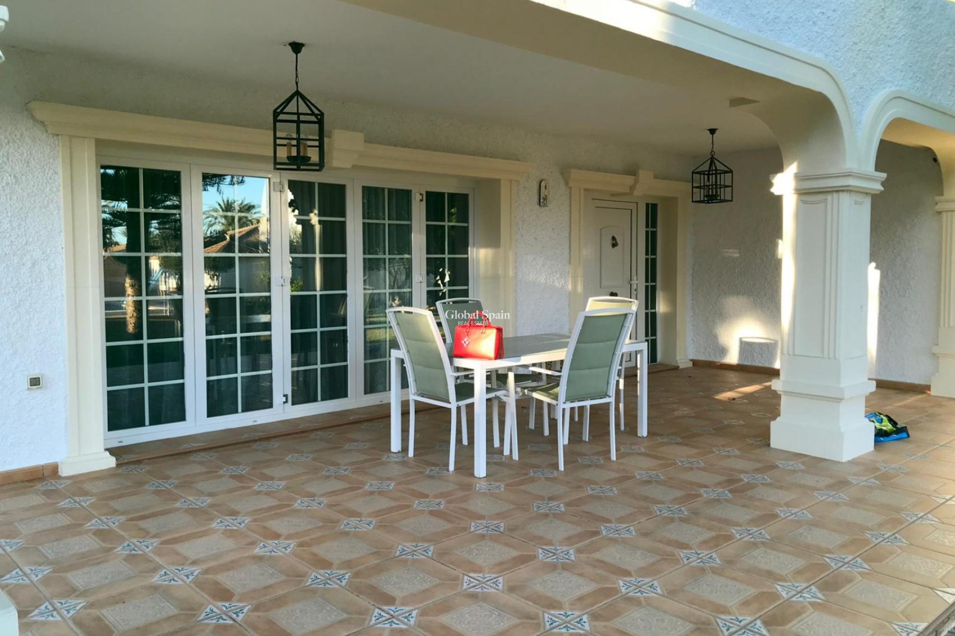 Resale - VILLA -
ORIHUELA COSTA - Costa Blanca