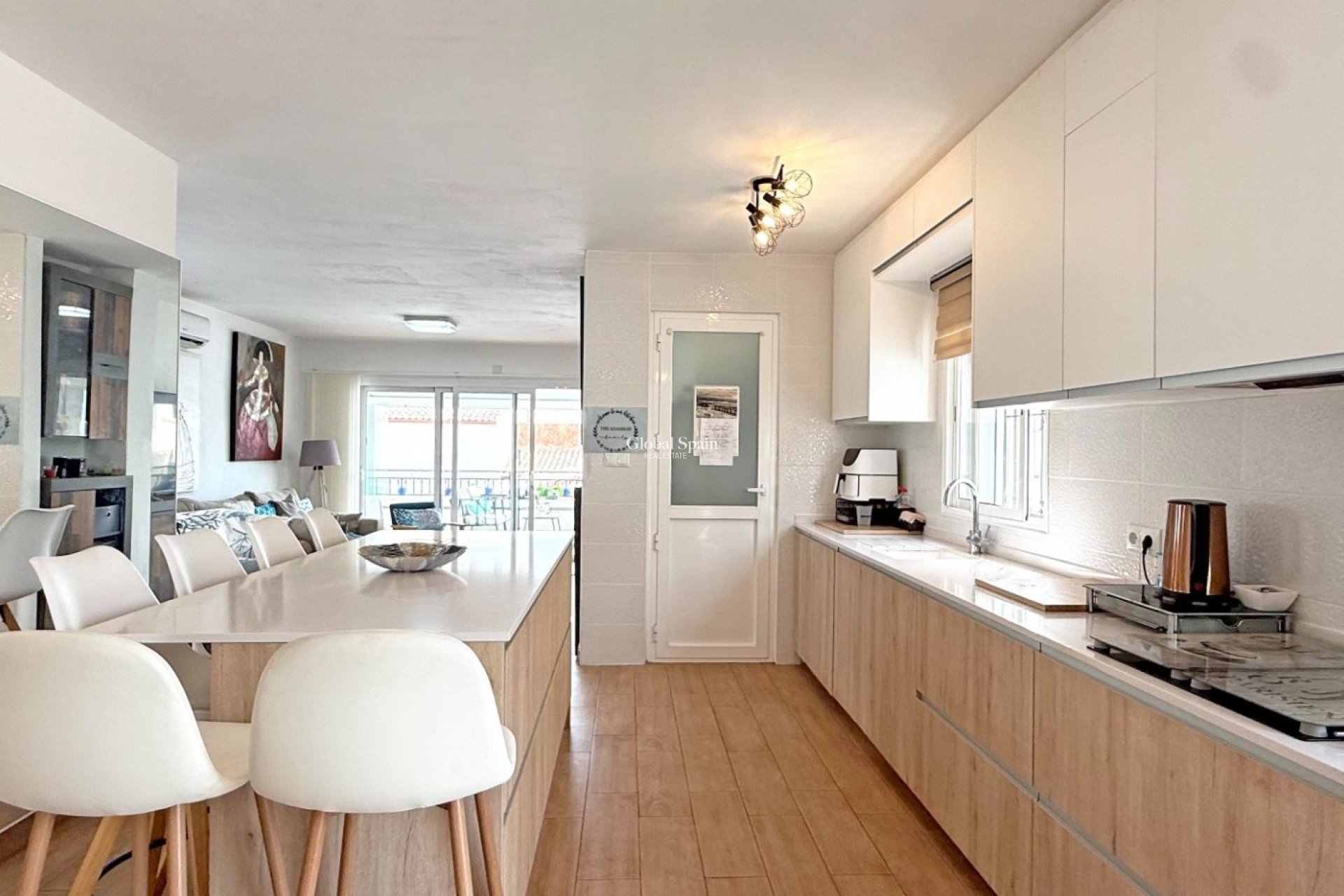 Resale - VILLA -
ORIHUELA COSTA - Costa Blanca