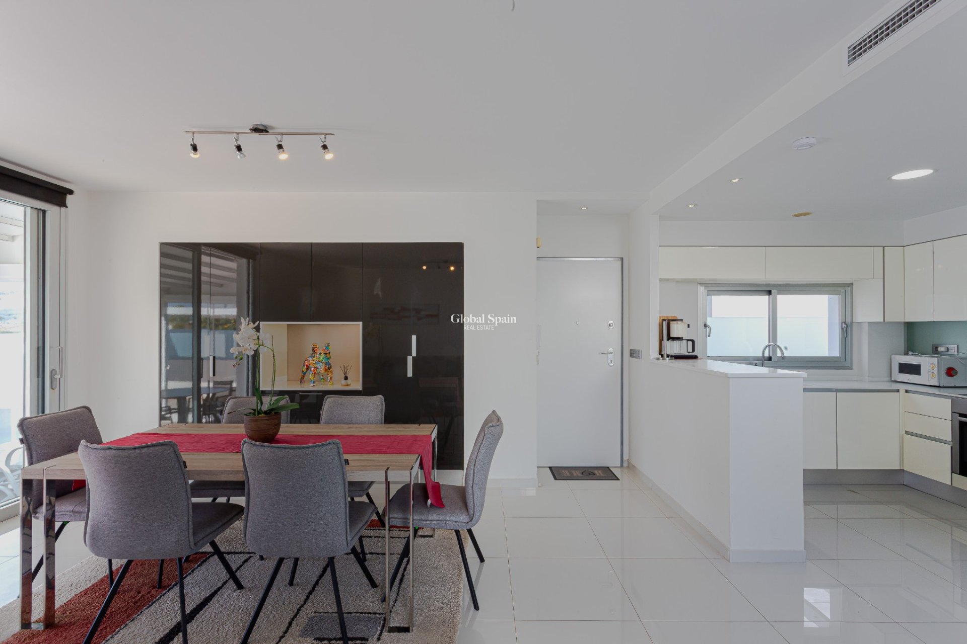 Resale - VILLA -
ORIHUELA COSTA - Costa Blanca