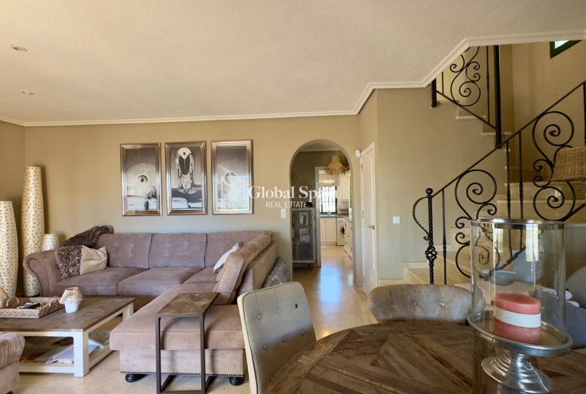 Resale - VILLA -
ORIHUELA COSTA - Costa Blanca