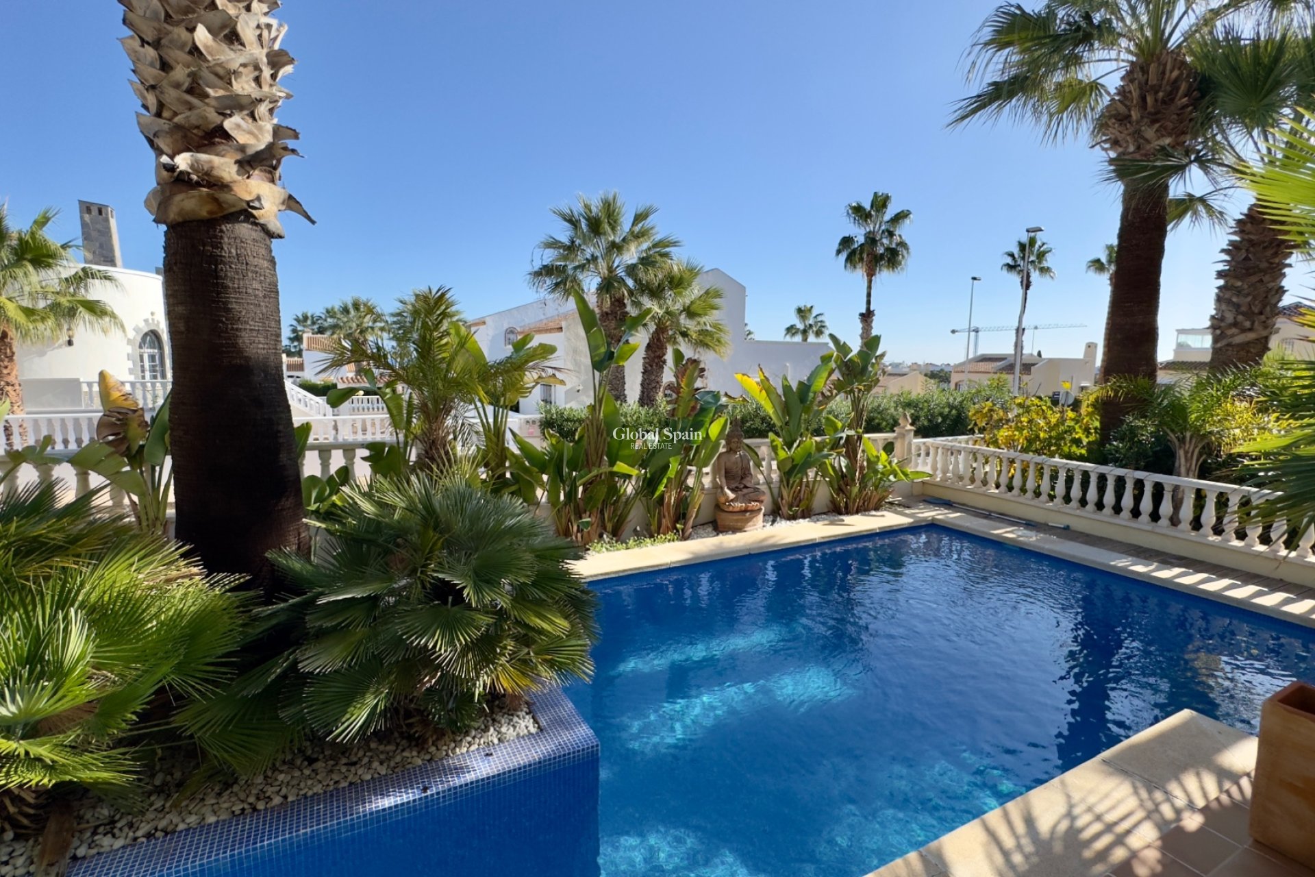 Resale - VILLA -
ORIHUELA COSTA - Costa Blanca
