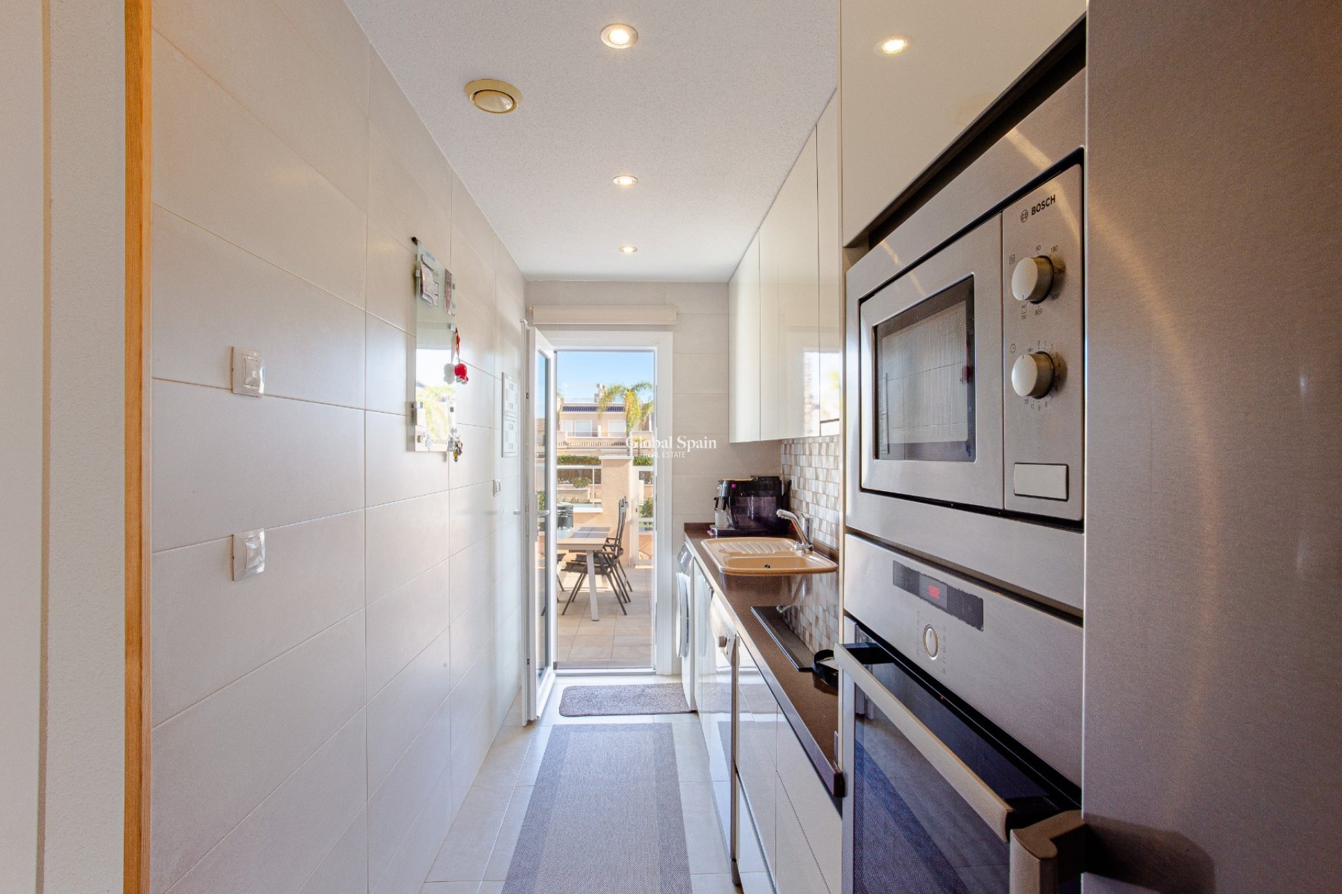 Resale - VILLA -
ORIHUELA COSTA - Costa Blanca