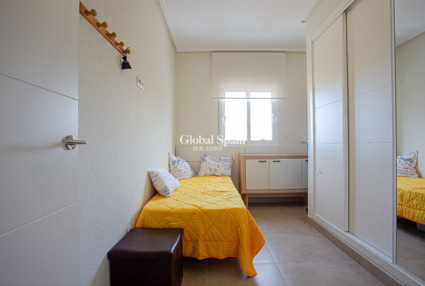 Resale - VILLA -
ORIHUELA COSTA - Costa Blanca