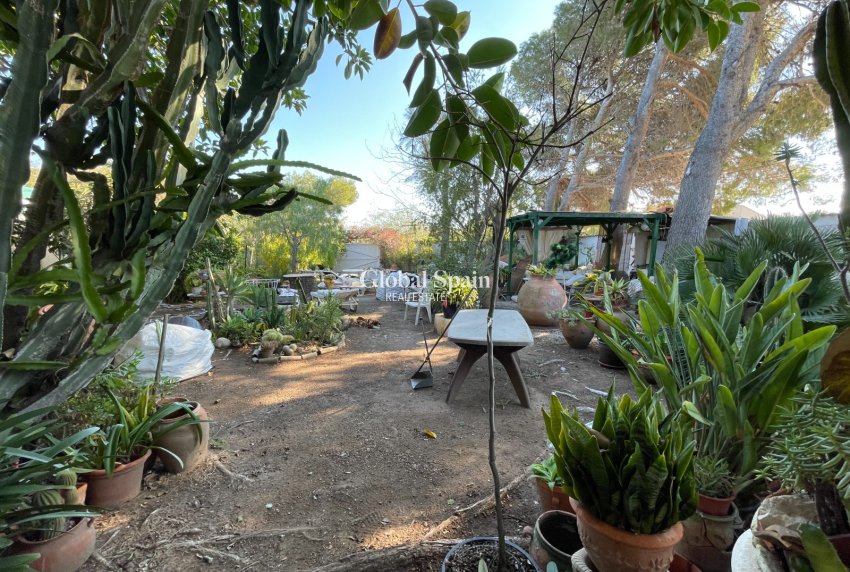 Resale - VILLA -
ORIHUELA COSTA - Costa Blanca