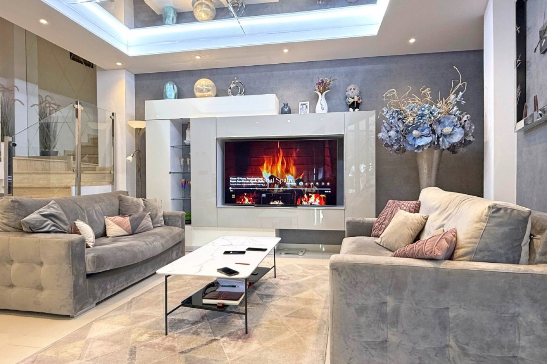 Resale - VILLA -
ORIHUELA COSTA - Costa Blanca