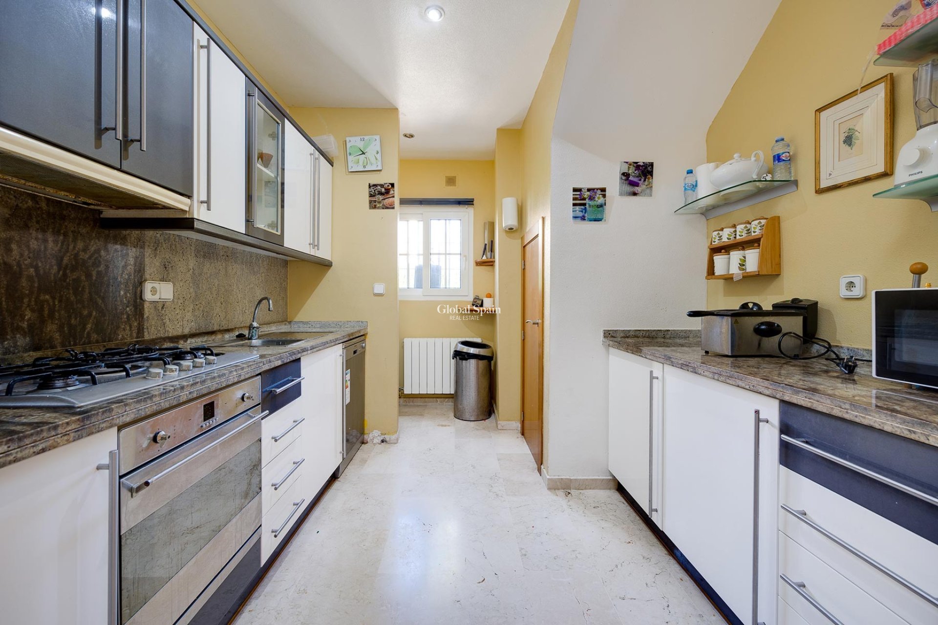 Resale - VILLA -
ORIHUELA COSTA - Costa Blanca