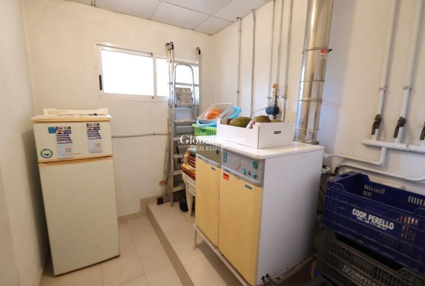 Resale - VILLA -
ORIHUELA COSTA - Costa Blanca