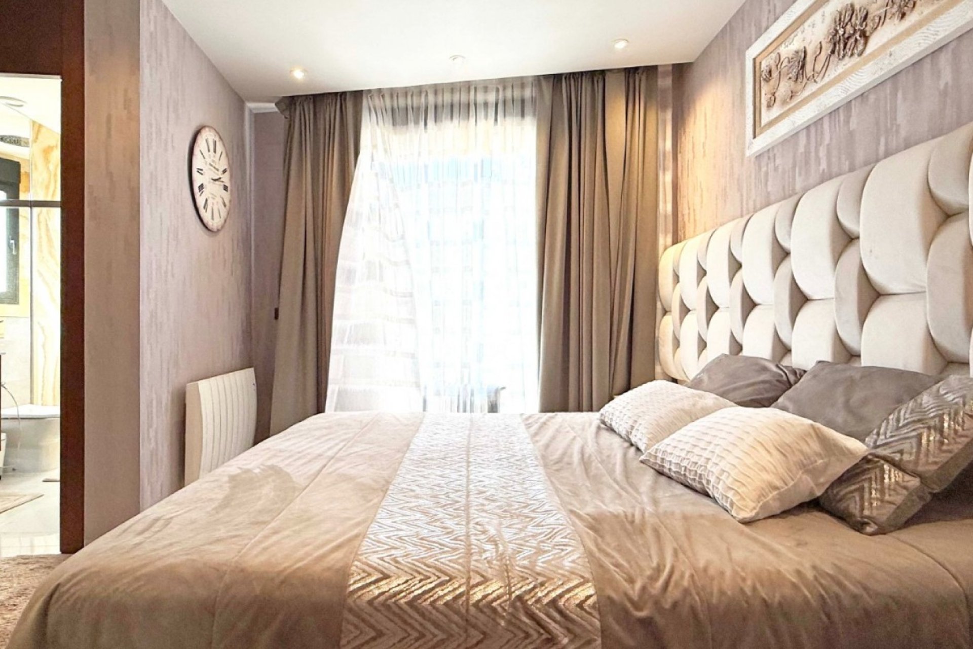 Resale - VILLA -
ORIHUELA COSTA - Costa Blanca