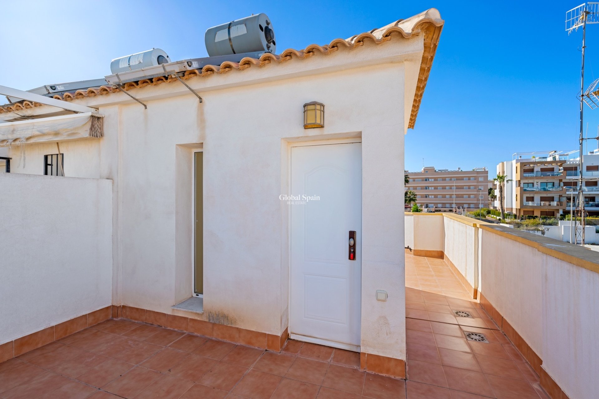 Resale - VILLA -
ORIHUELA COSTA - Costa Blanca