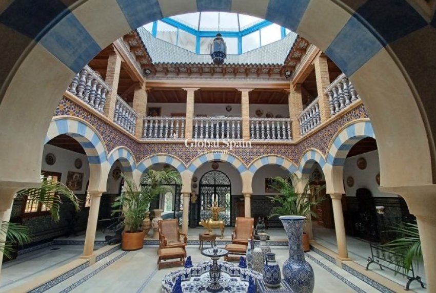 Resale - VILLA -
ORIHUELA COSTA - Costa Blanca