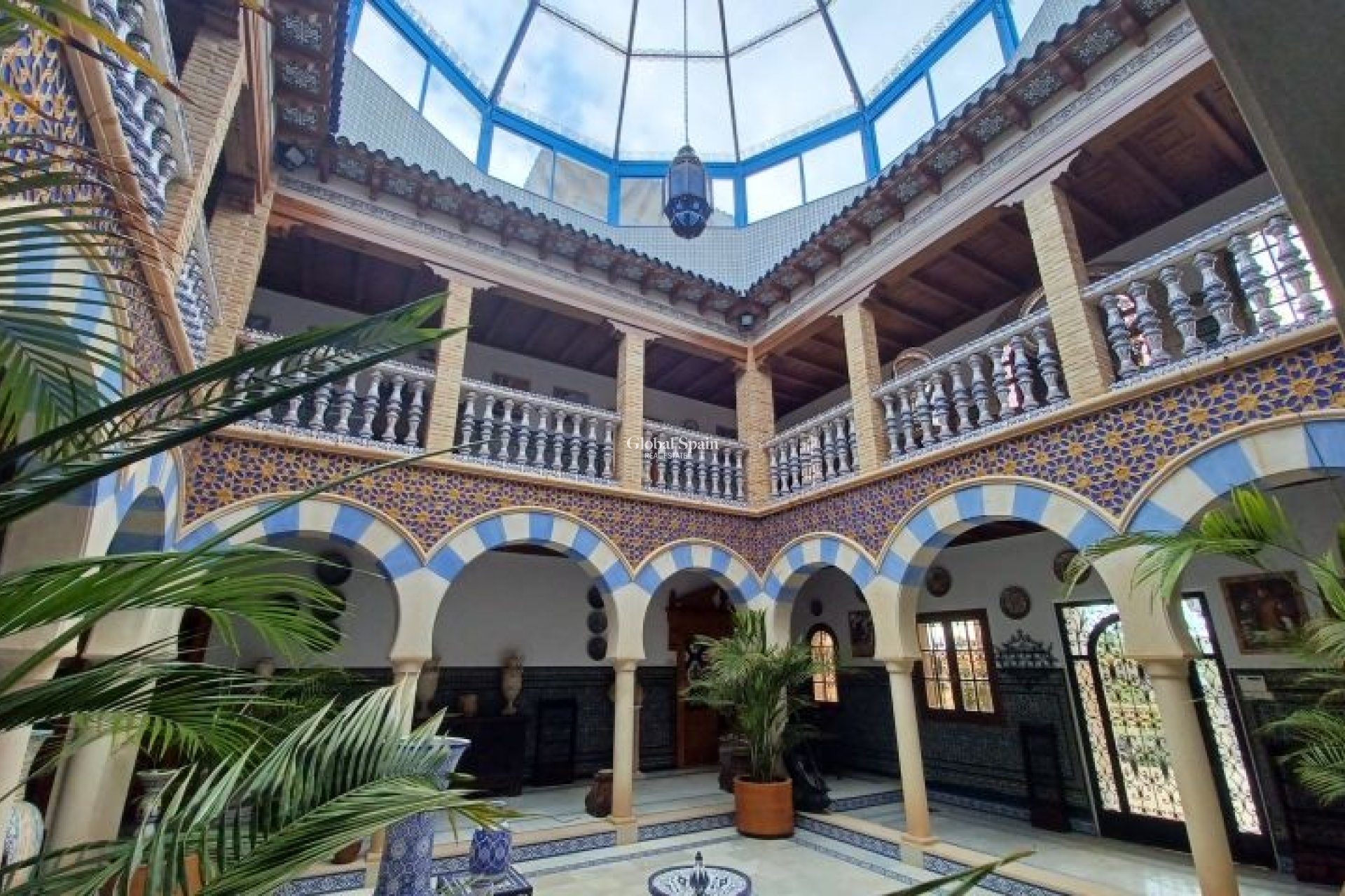 Resale - VILLA -
ORIHUELA COSTA - Costa Blanca