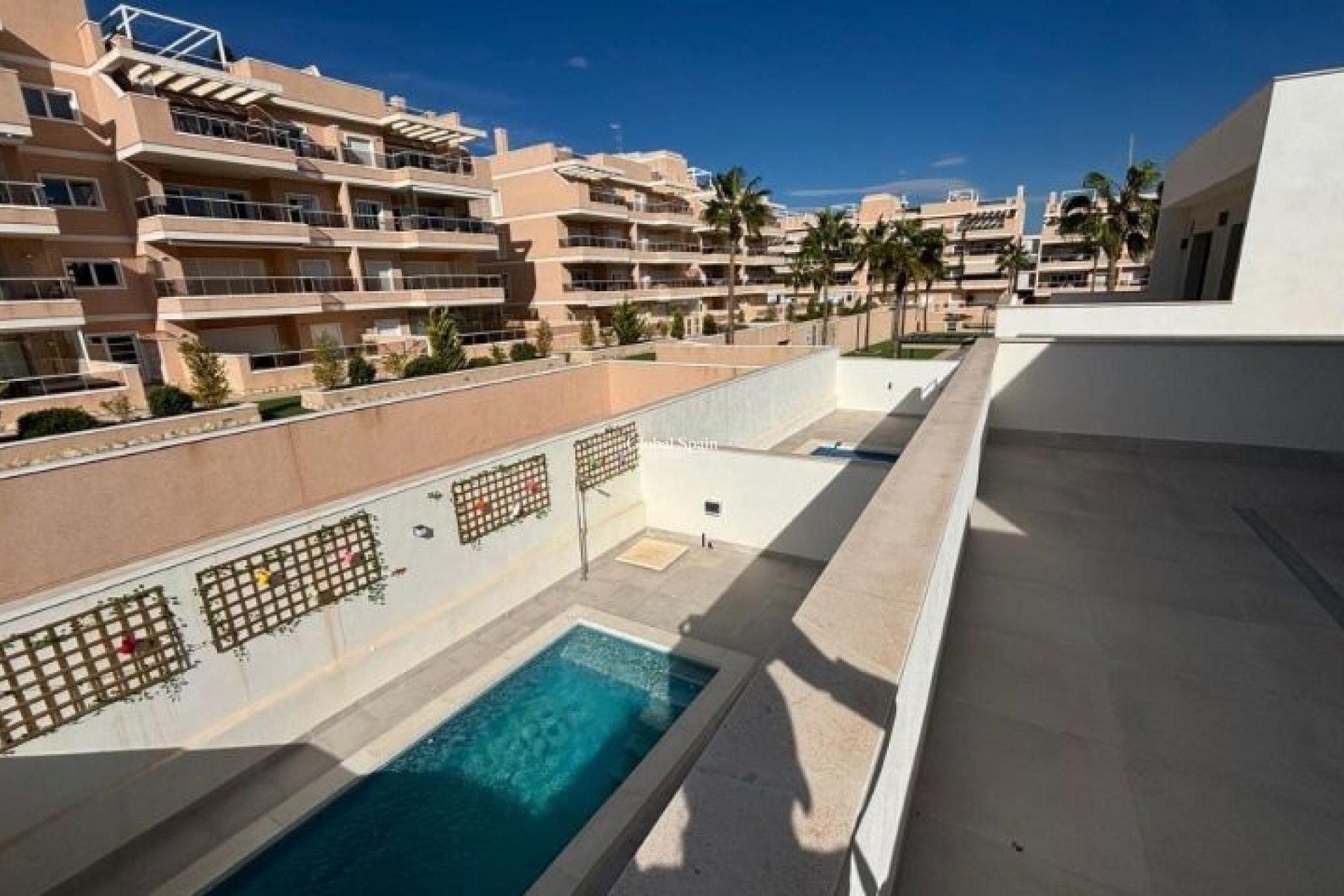 Resale - VILLA -
ORIHUELA COSTA - Costa Blanca