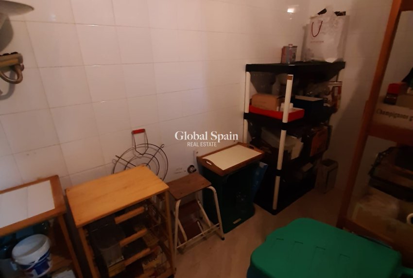 Resale - VILLA -
ORIHUELA COSTA - Costa Blanca