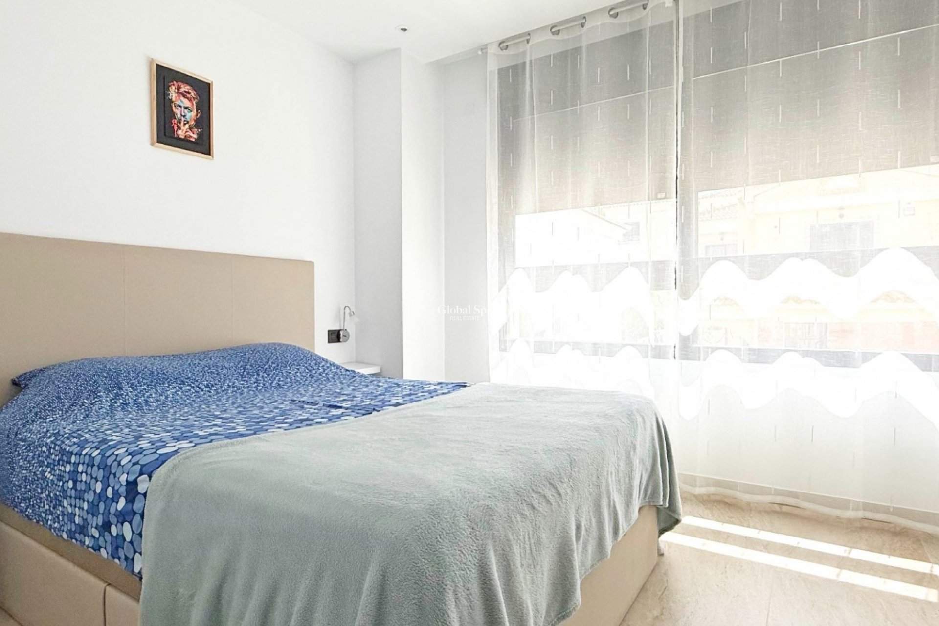 Resale - VILLA -
ORIHUELA COSTA - Costa Blanca