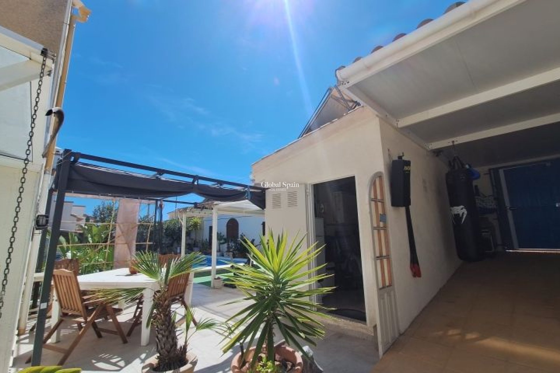 Resale - VILLA -
ORIHUELA COSTA - Costa Blanca