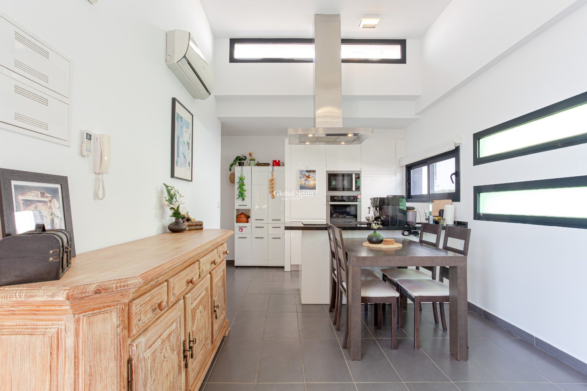 Resale - VILLA -
ORIHUELA COSTA - Costa Blanca