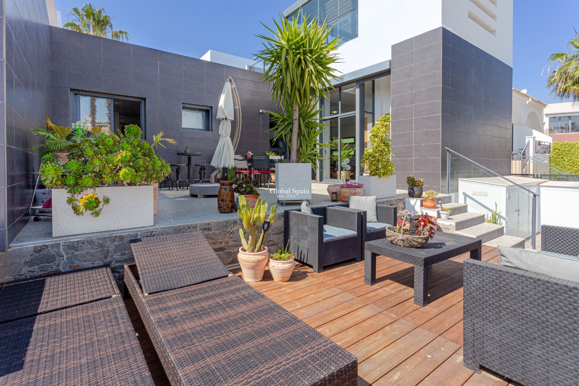 Resale - VILLA -
ORIHUELA COSTA - Costa Blanca