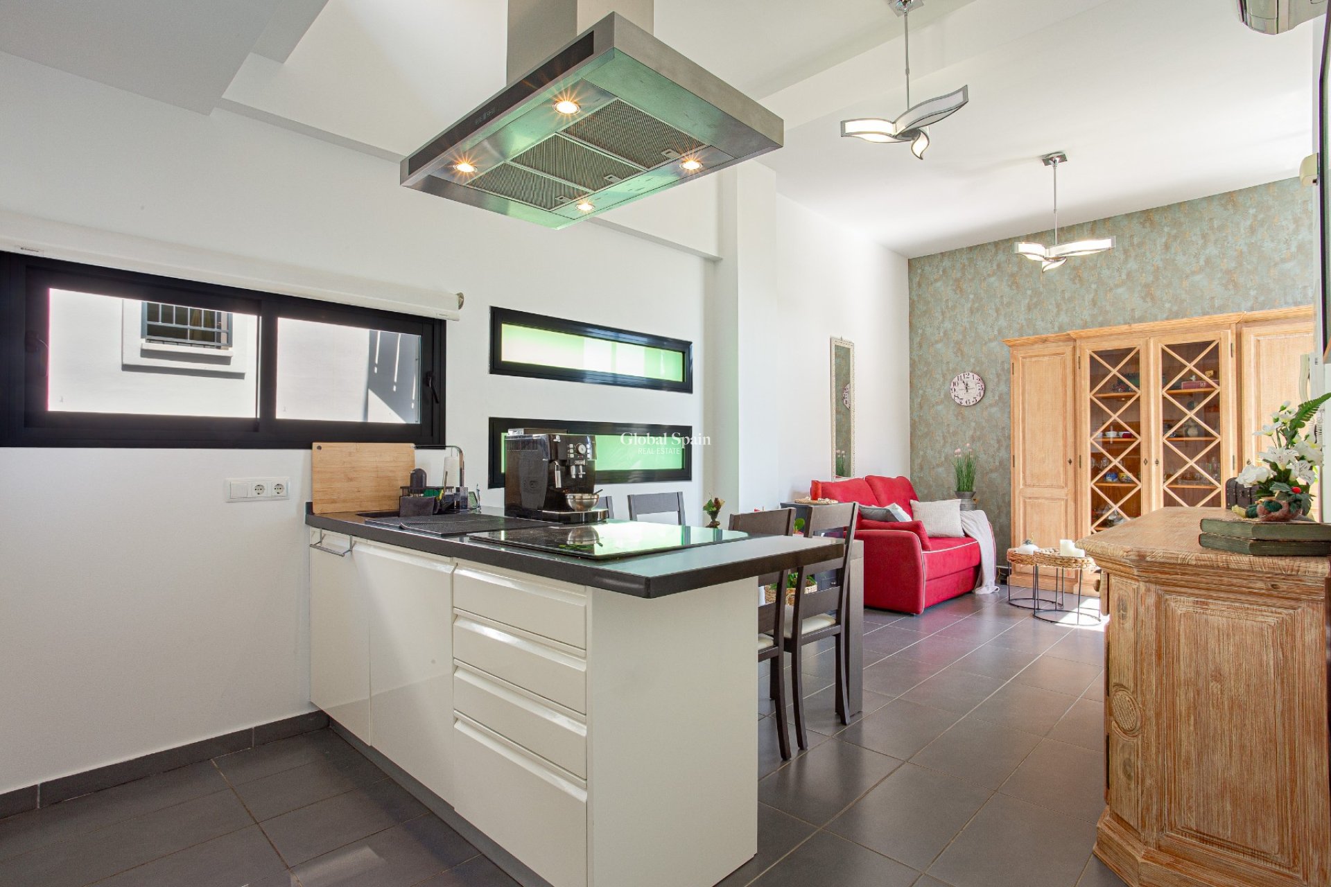 Resale - VILLA -
ORIHUELA COSTA - Costa Blanca