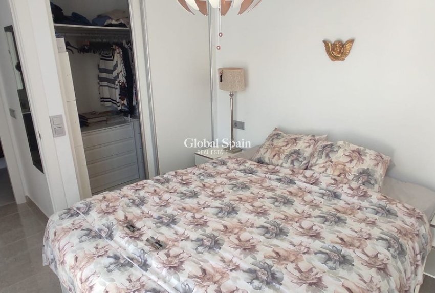 Resale - VILLA -
ORIHUELA COSTA - Costa Blanca