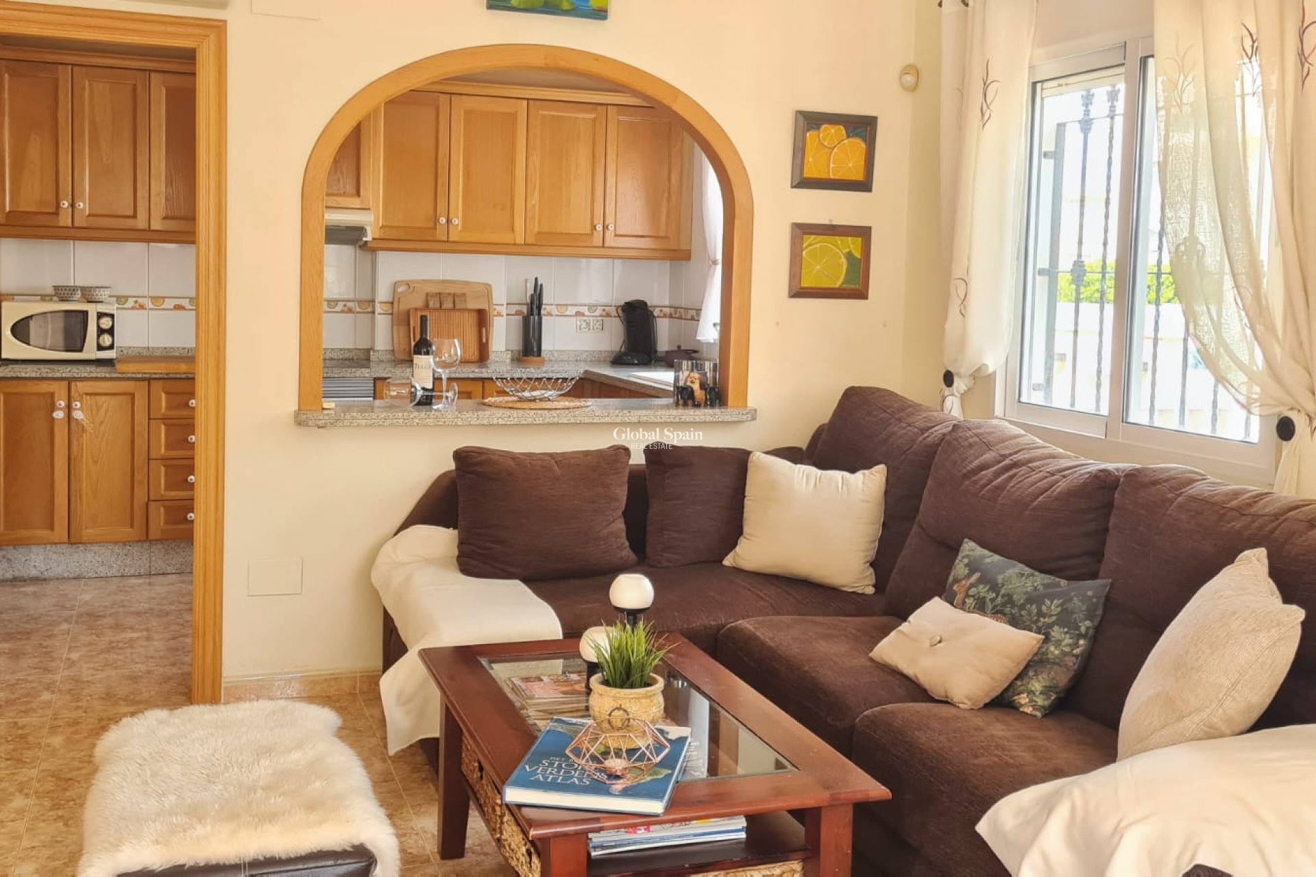 Resale - VILLA -
ORIHUELA COSTA - Costa Blanca