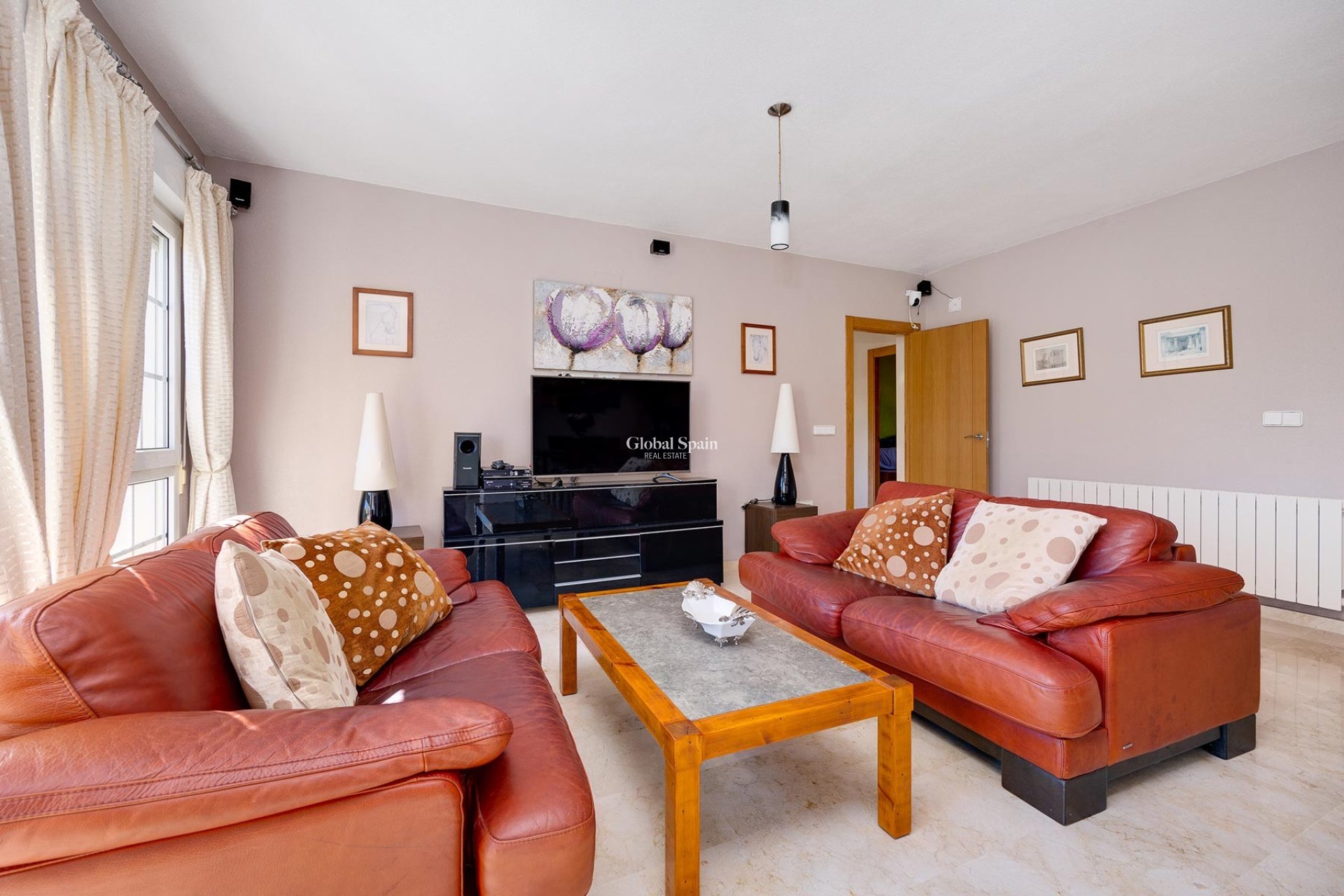Resale - VILLA -
ORIHUELA COSTA - Costa Blanca