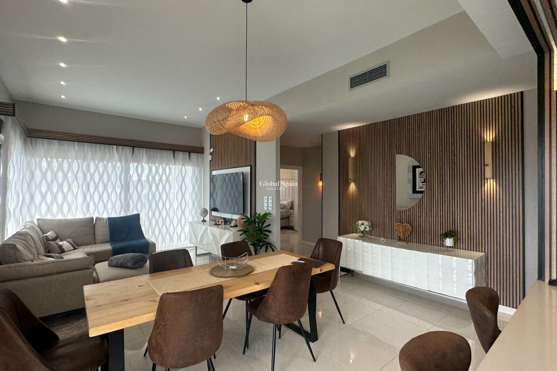 Resale - VILLA -
ORIHUELA COSTA - Costa Blanca