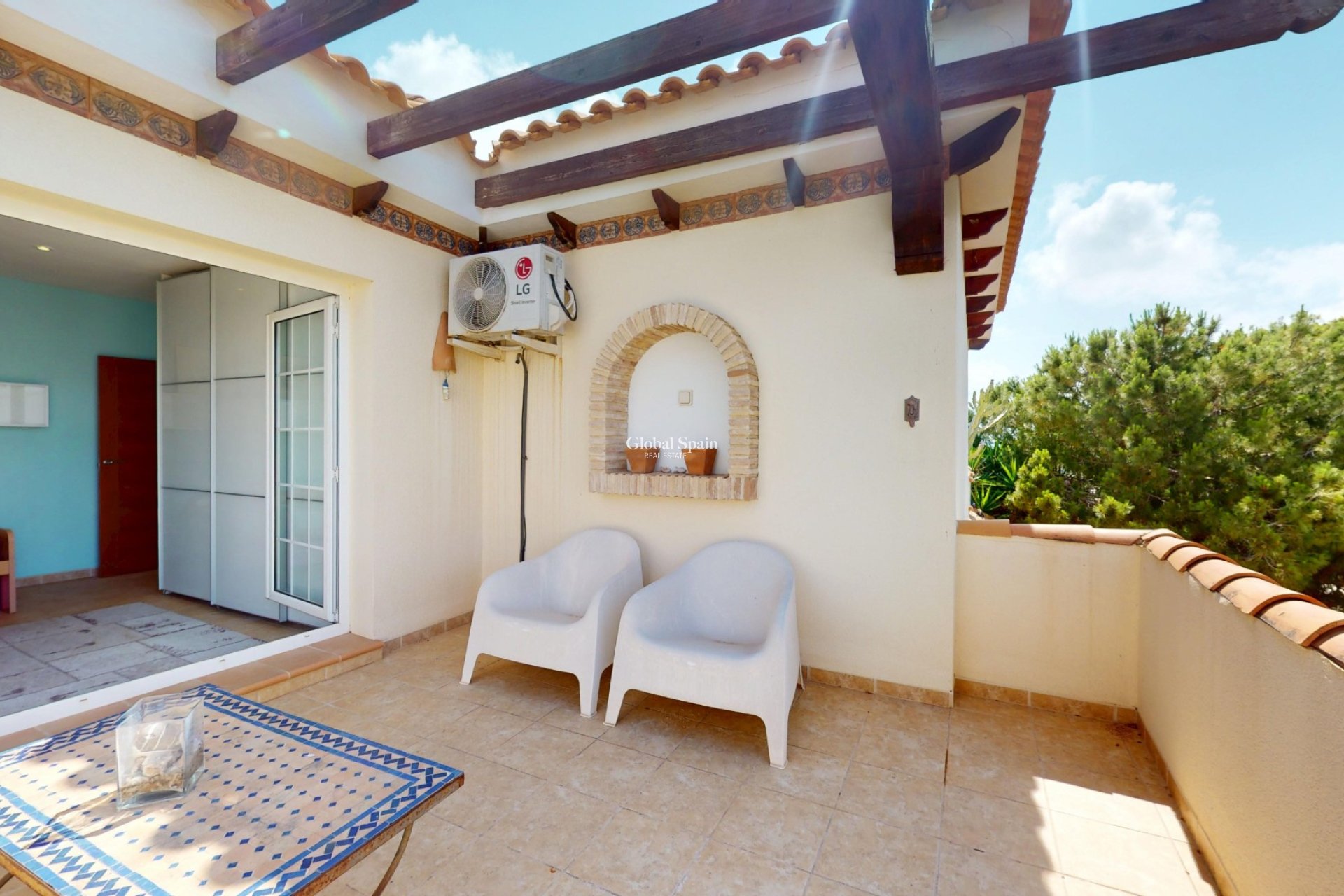Resale - VILLA -
ORIHUELA COSTA - Costa Blanca