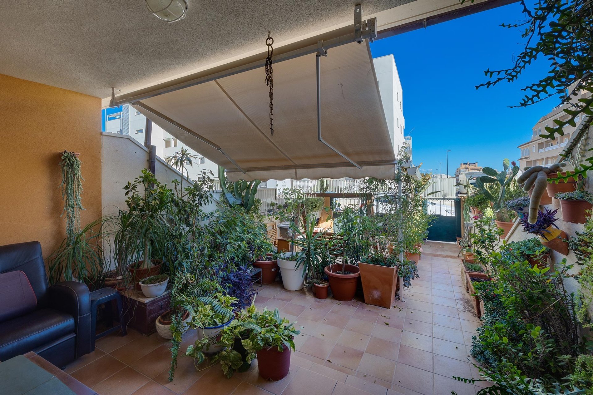 Resale - VILLA -
ORIHUELA COSTA - Costa Blanca