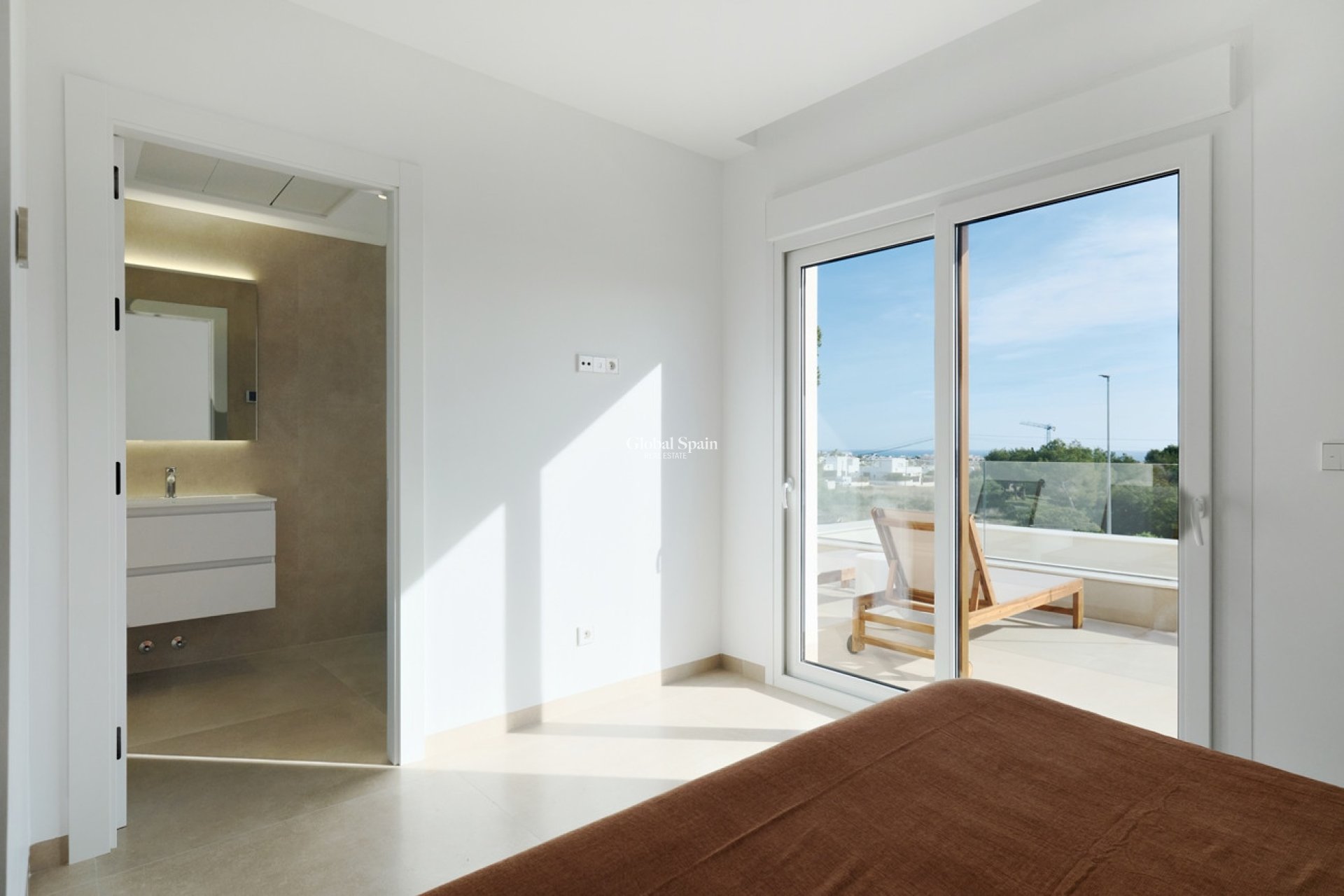 Resale - VILLA -
ORIHUELA COSTA - Costa Blanca
