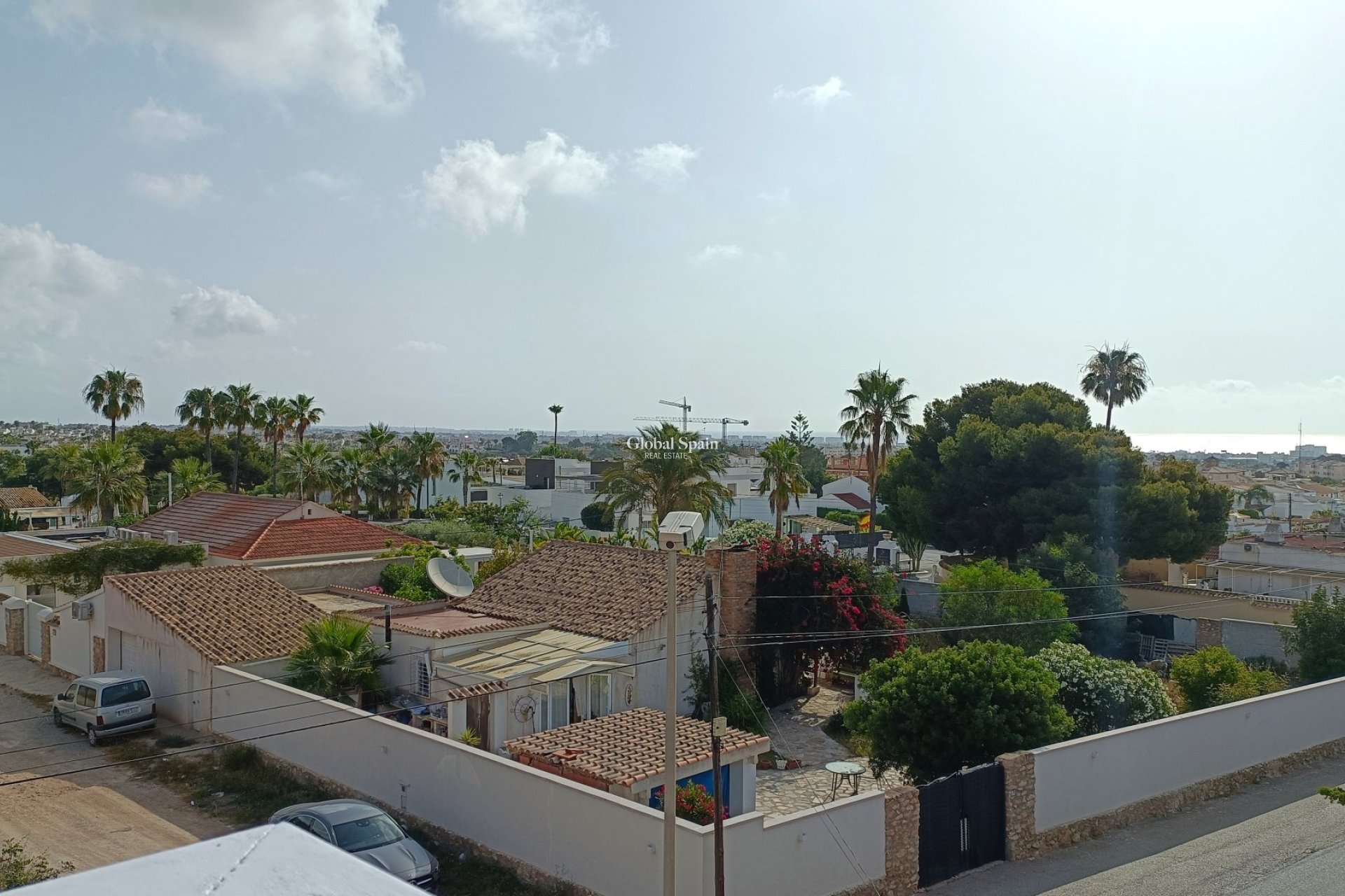 Resale - VILLA -
ORIHUELA COSTA - Costa Blanca