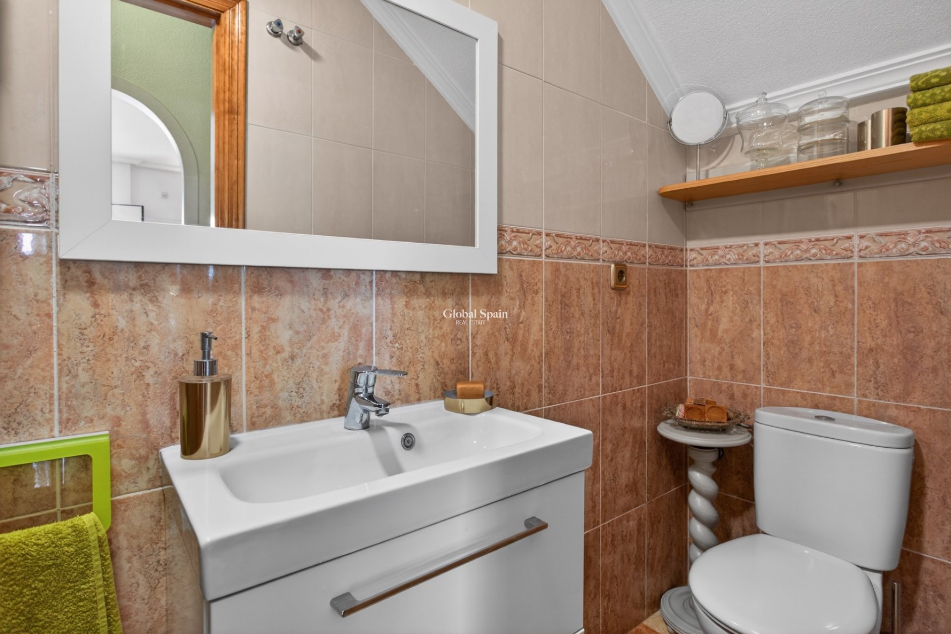 Resale - VILLA -
ORIHUELA COSTA - Costa Blanca