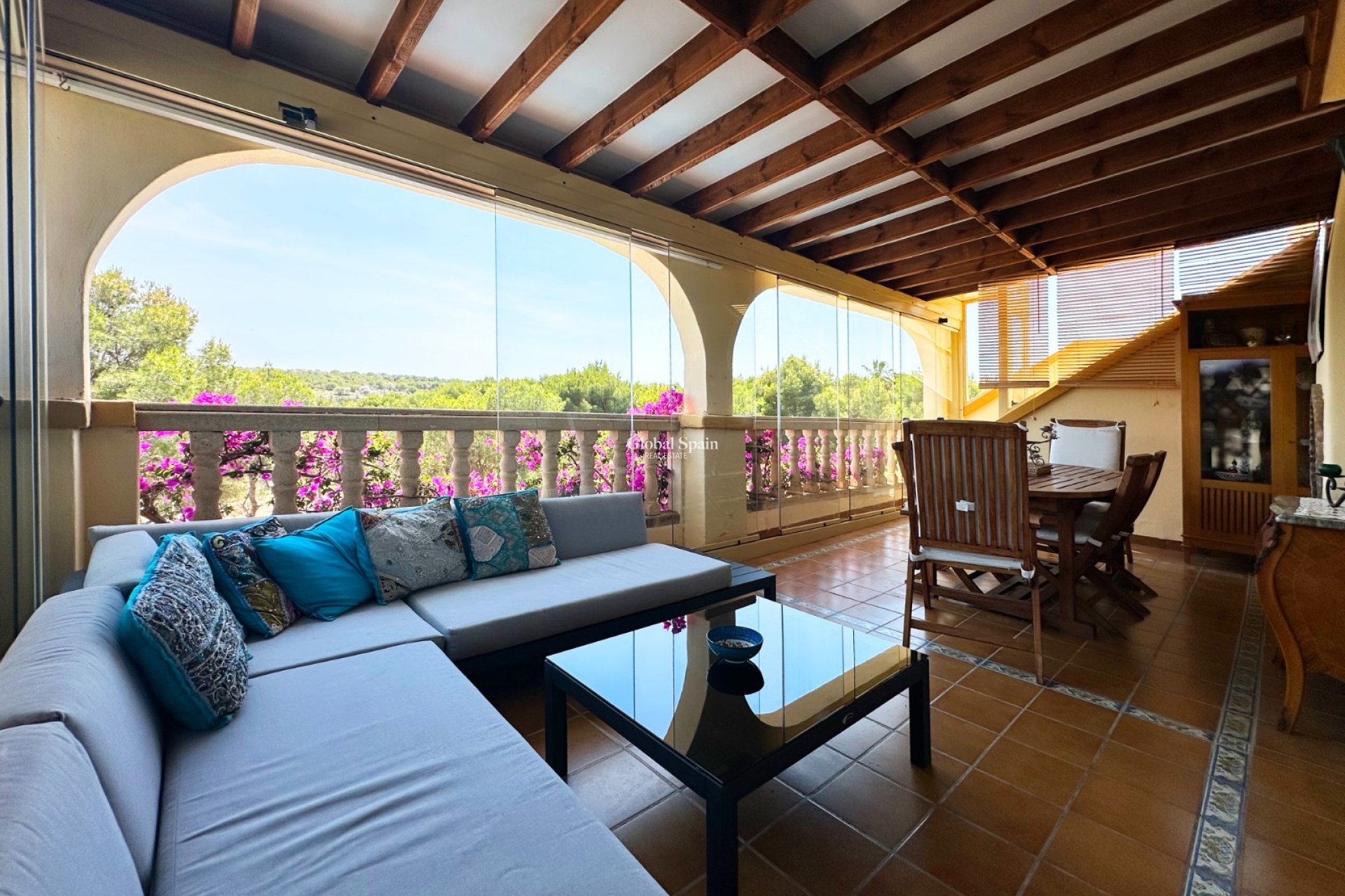Resale - VILLA -
ORIHUELA COSTA - Costa Blanca