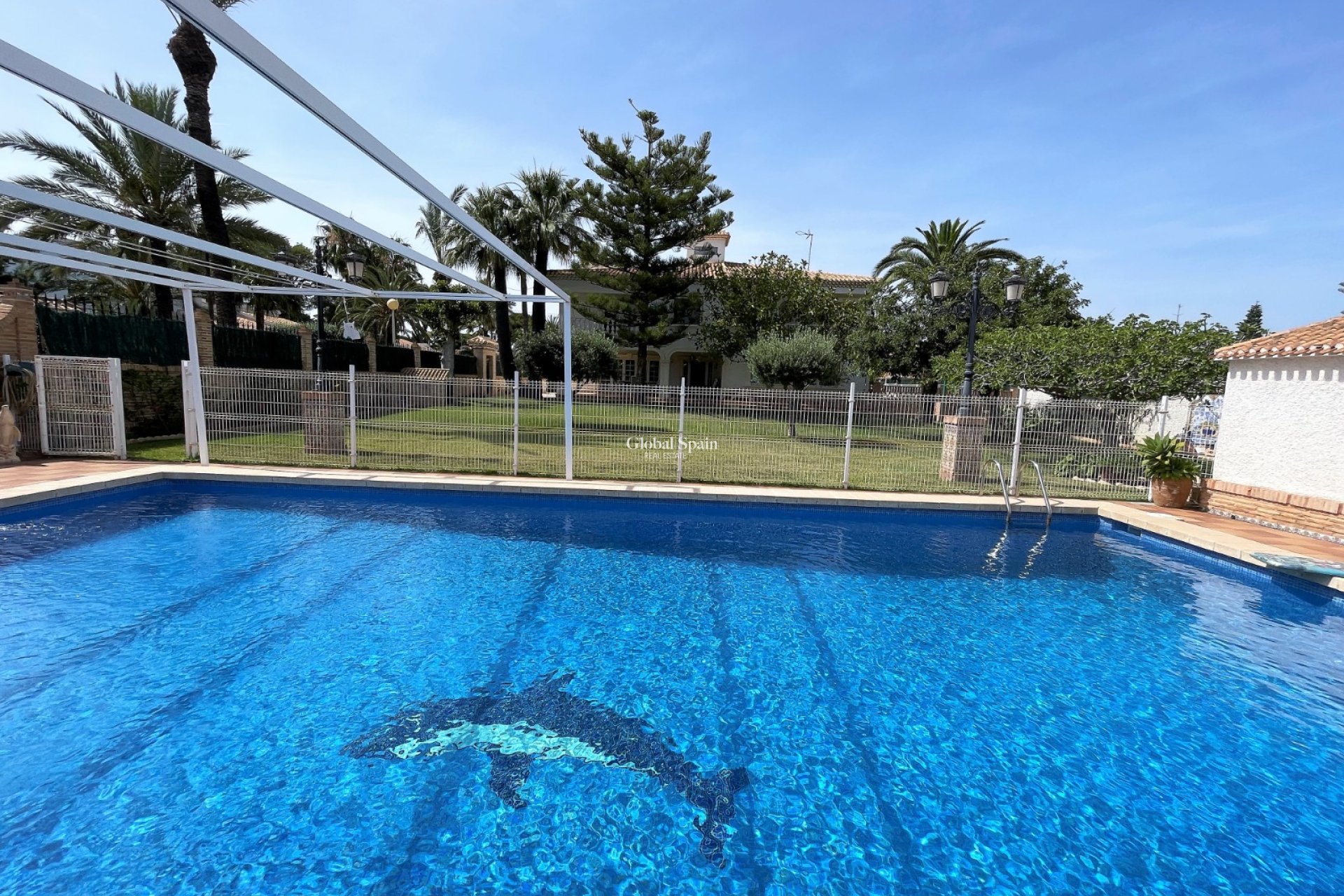 Resale - VILLA -
ORIHUELA COSTA - Costa Blanca
