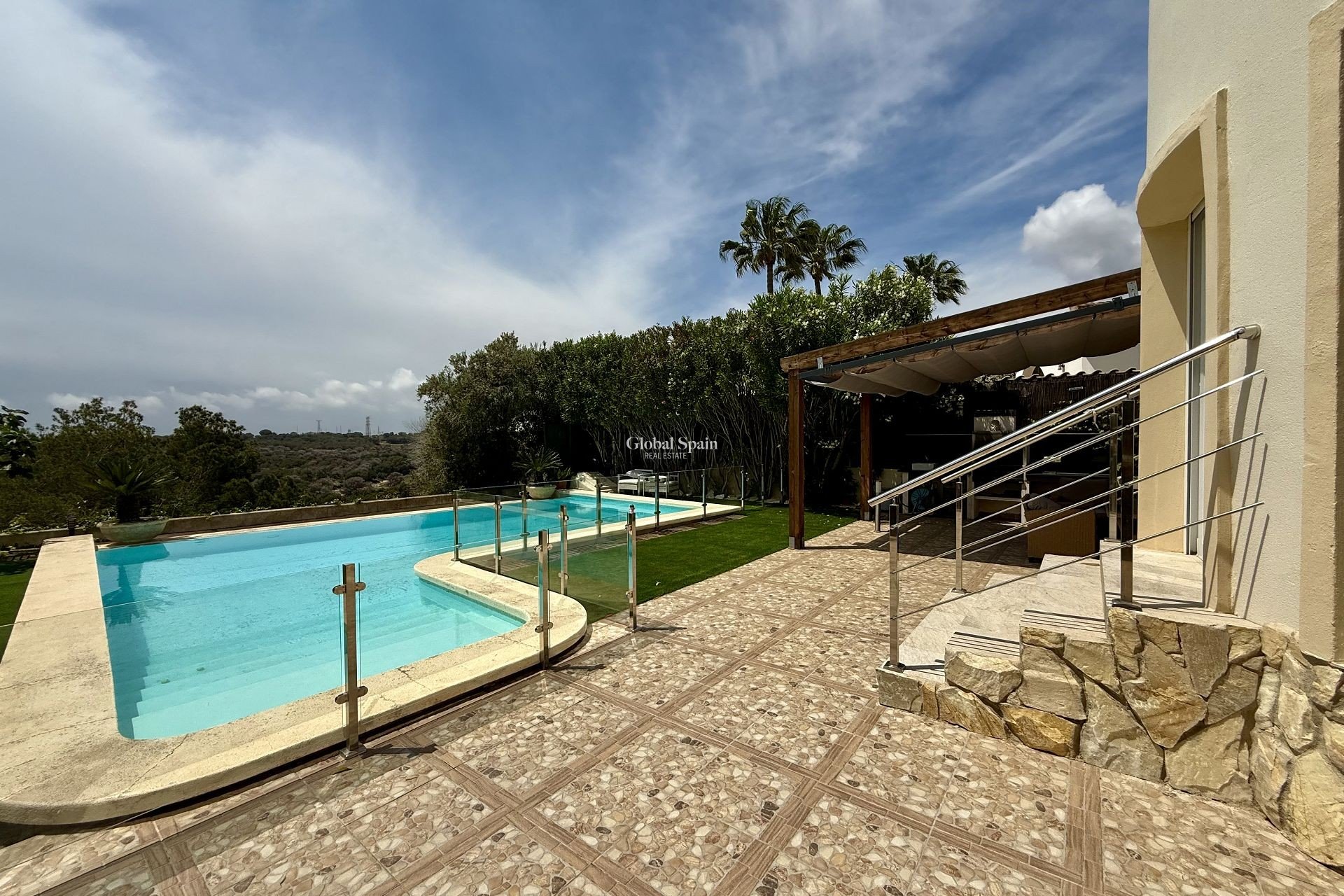 Resale - VILLA -
ORIHUELA COSTA - Costa Blanca