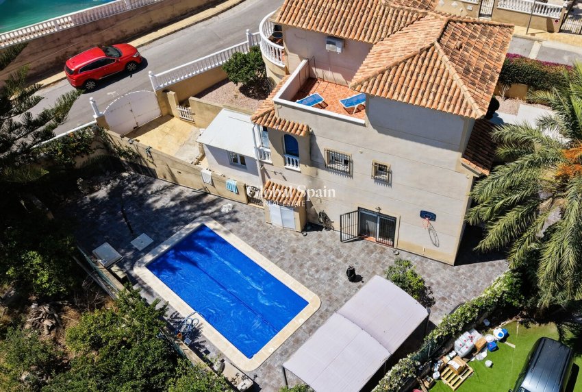 Resale - VILLA -
ORIHUELA COSTA - Costa Blanca