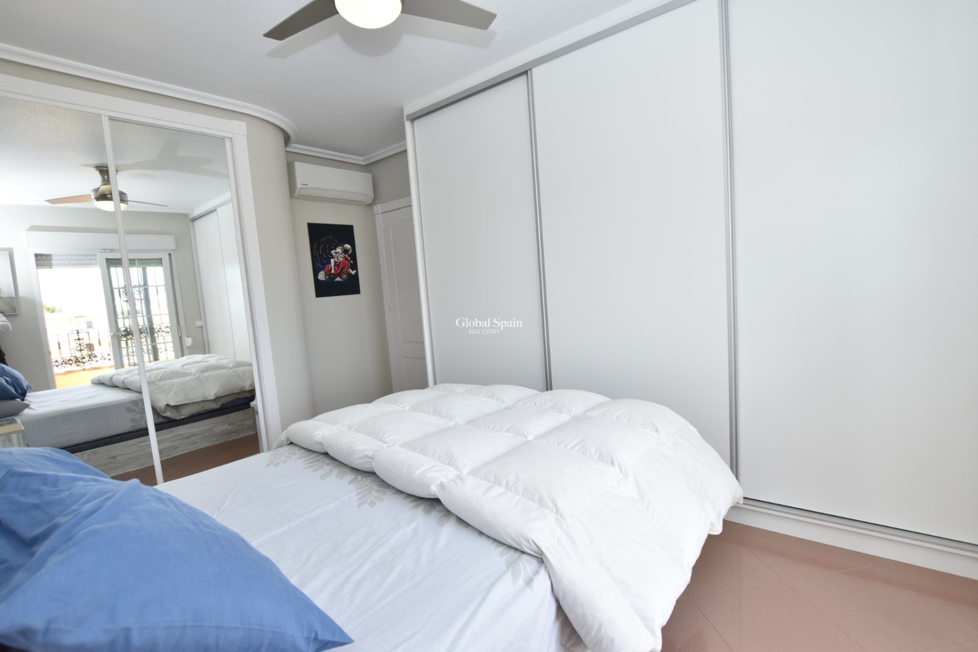 Resale - VILLA -
ORIHUELA COSTA - Costa Blanca