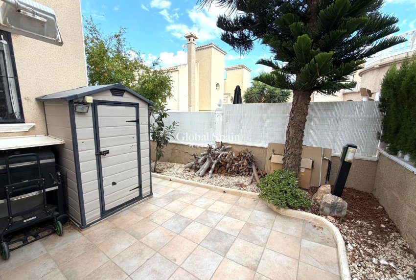 Resale - VILLA -
ORIHUELA COSTA - Costa Blanca