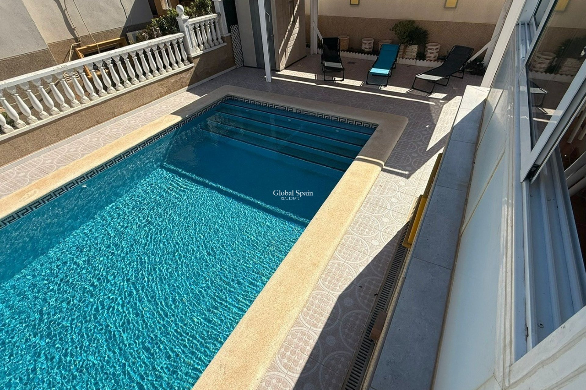 Resale - VILLA -
ORIHUELA COSTA - Costa Blanca