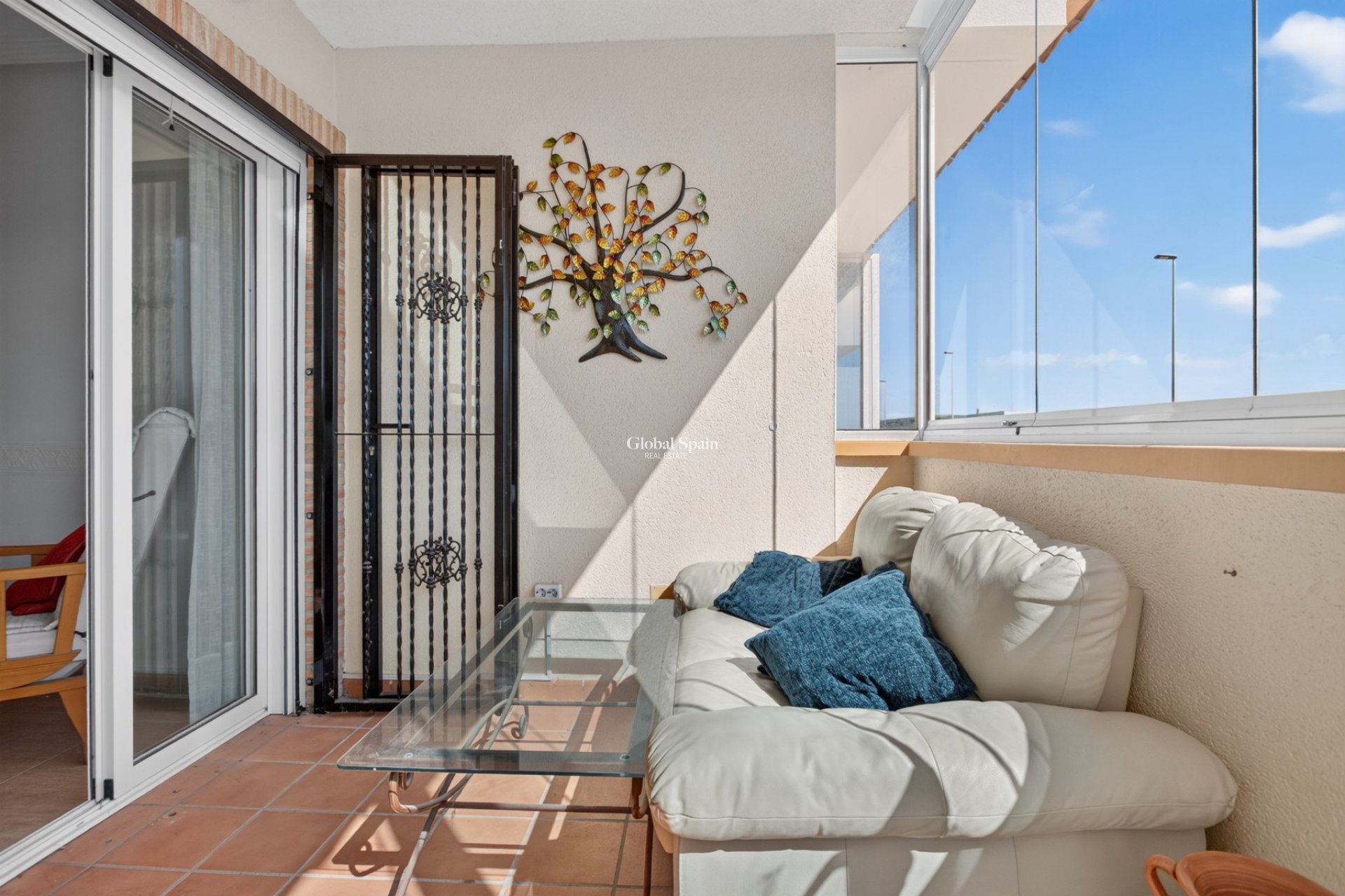 Resale - VILLA -
ORIHUELA COSTA - Costa Blanca