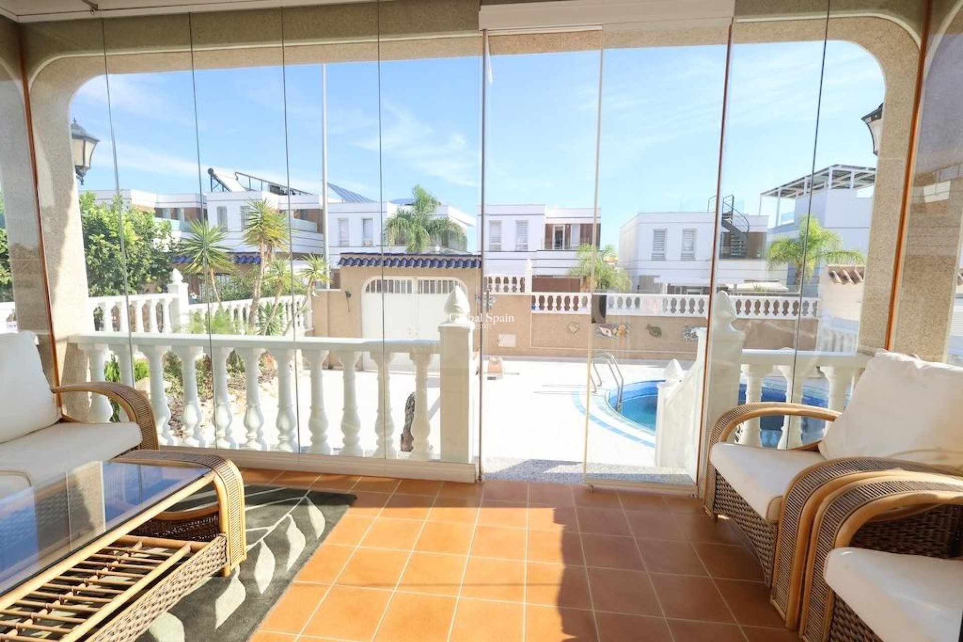 Resale - VILLA -
ORIHUELA COSTA - Costa Blanca