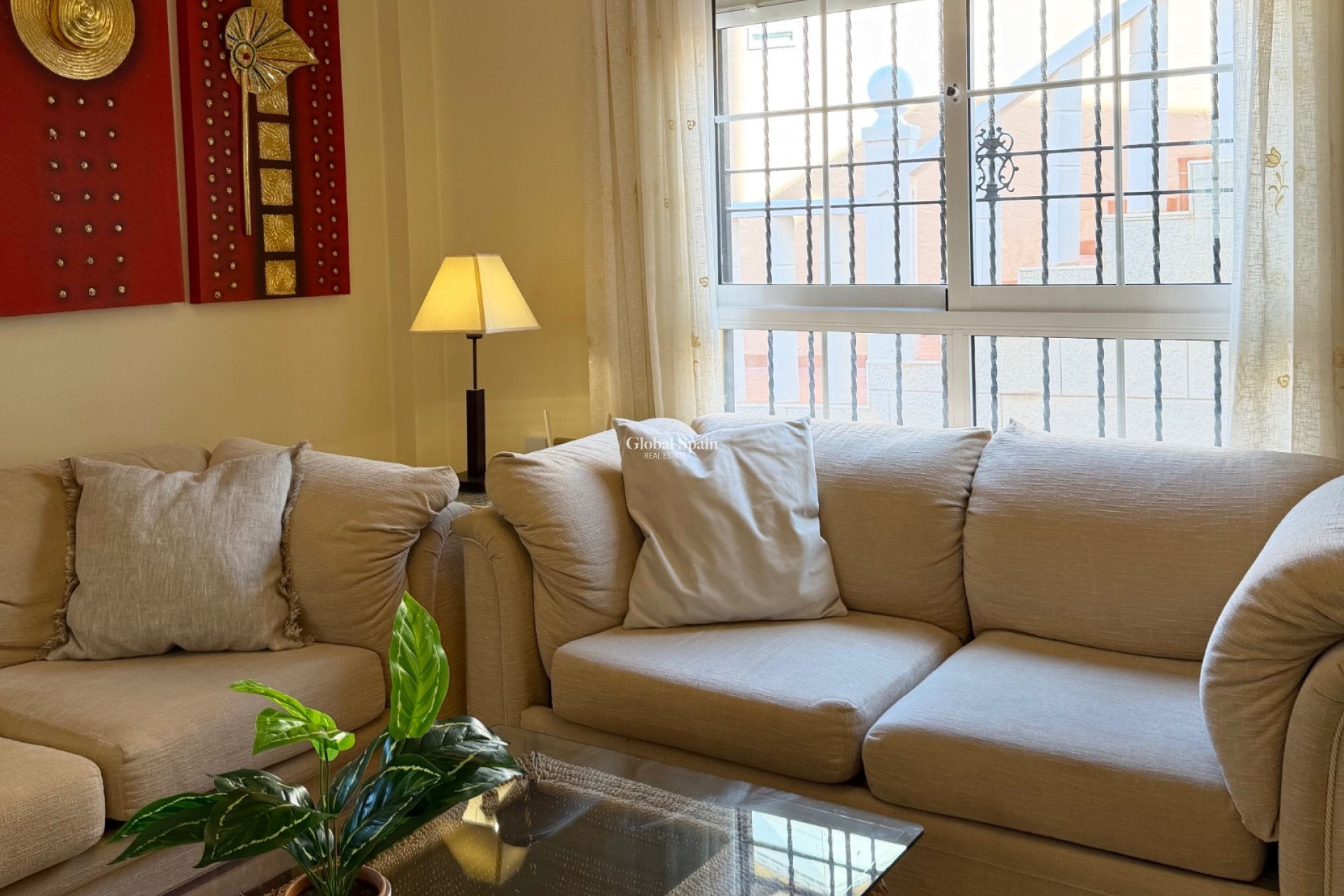 Resale - VILLA -
ORIHUELA COSTA - Costa Blanca