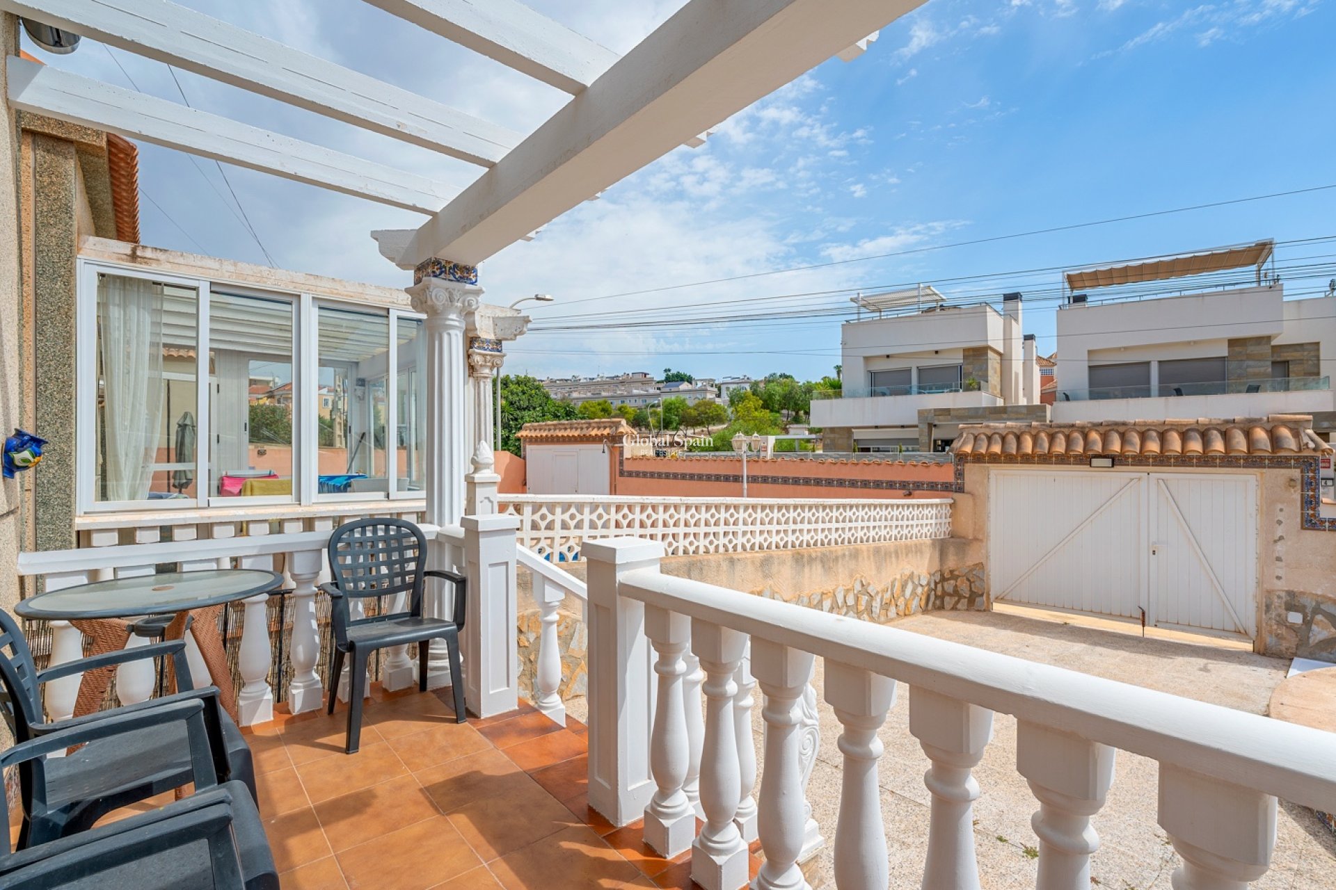 Resale - VILLA -
ORIHUELA COSTA - El Galan