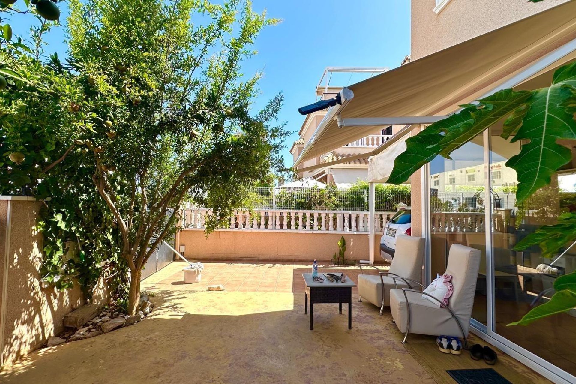 Resale - VILLA -
ORIHUELA COSTA - La Regia