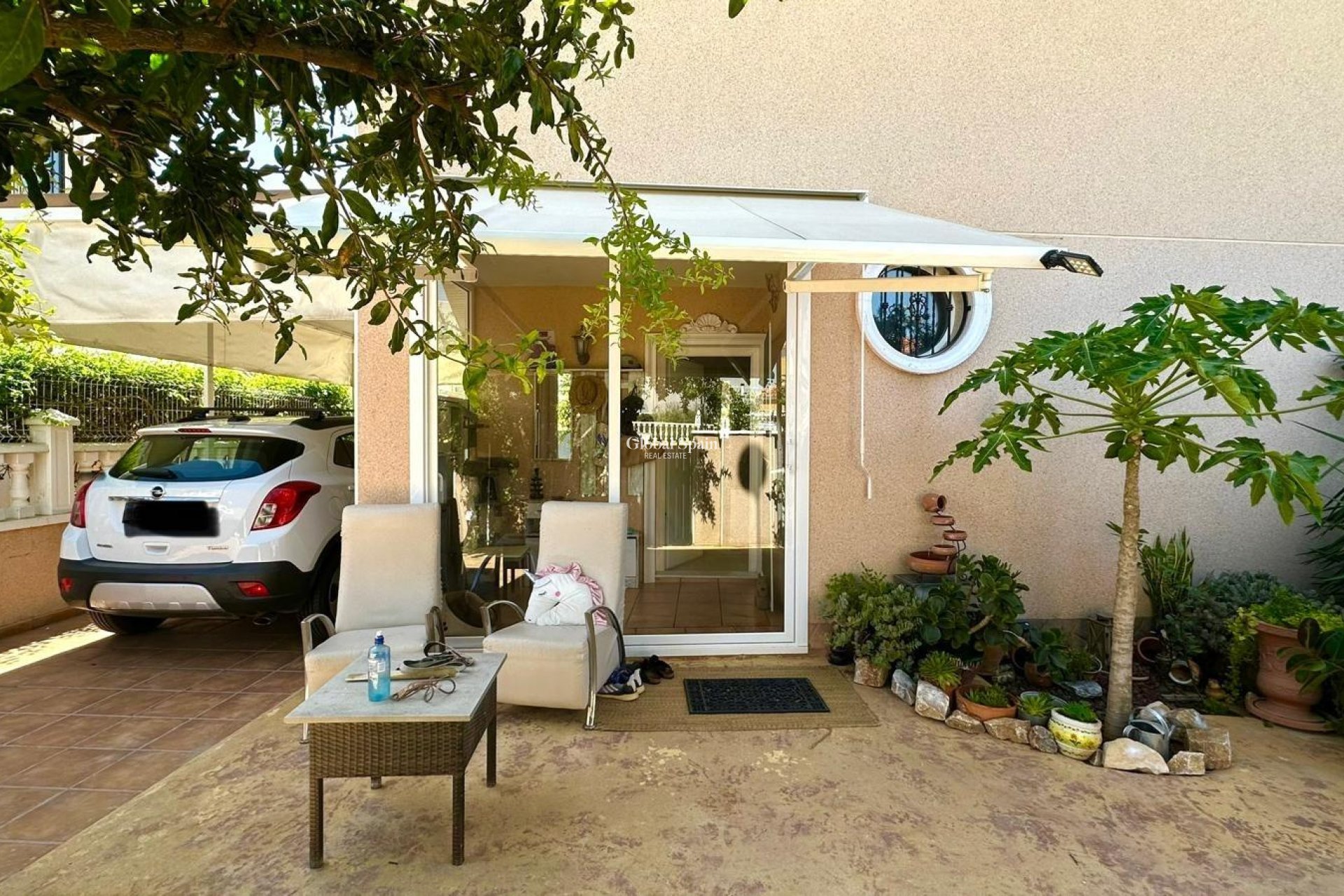 Resale - VILLA -
ORIHUELA COSTA - La Regia