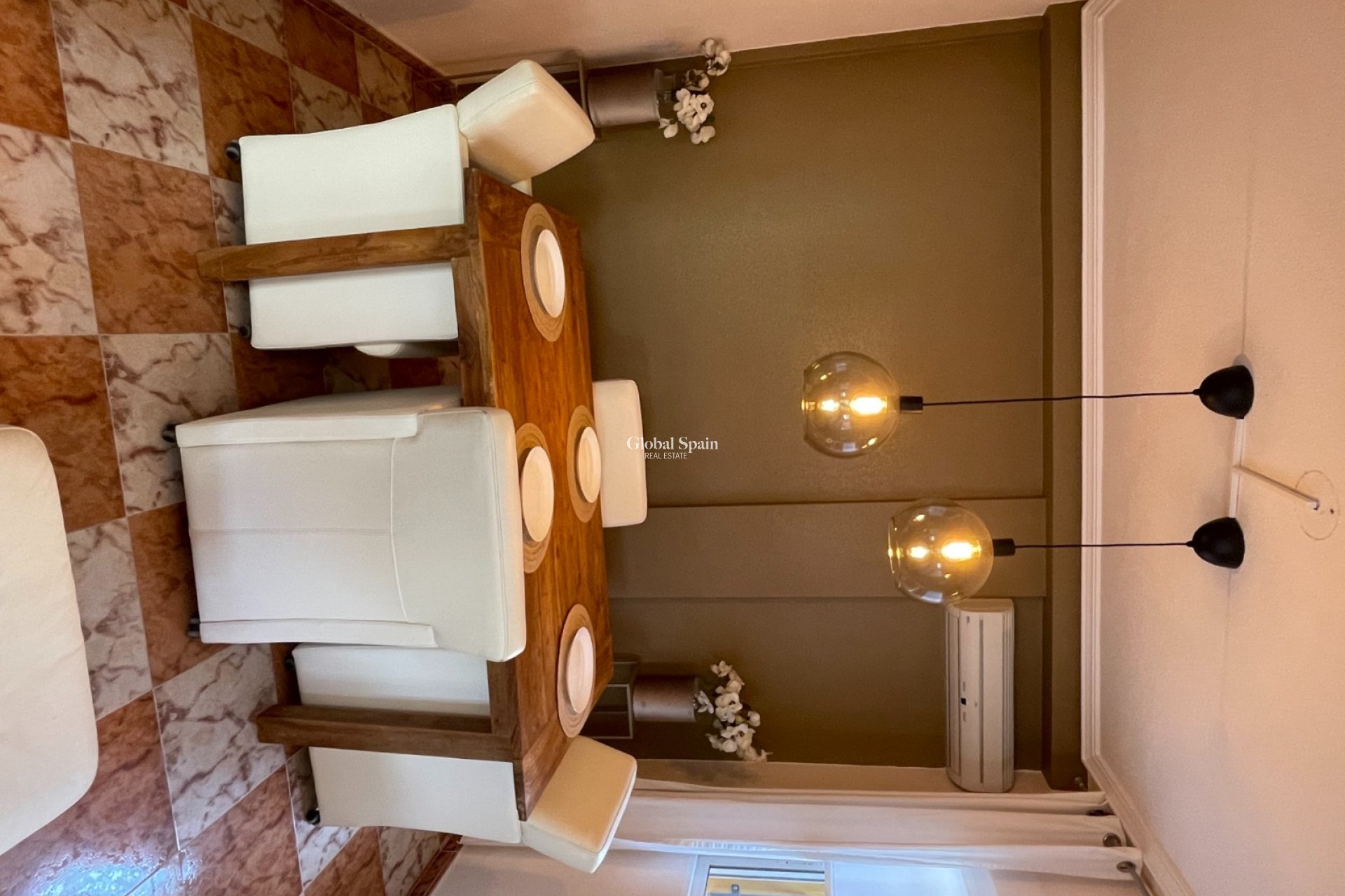 Resale - VILLA -
ORIHUELA COSTA - La Regia