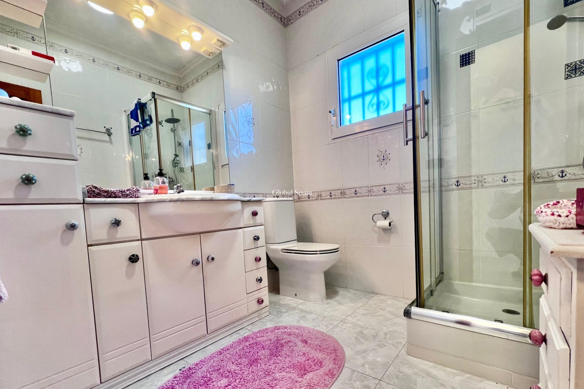 Resale - VILLA -
ORIHUELA COSTA - La Zenia