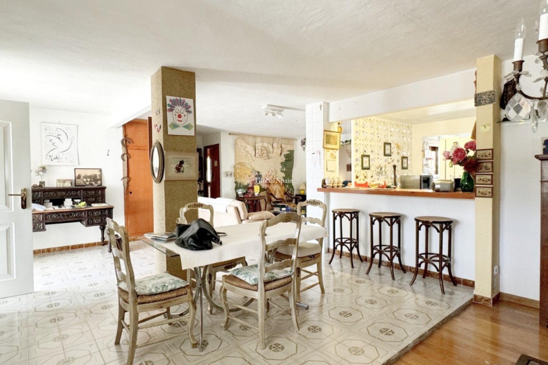 Resale - Villa -
ORIHUELA COSTA - La Zenia